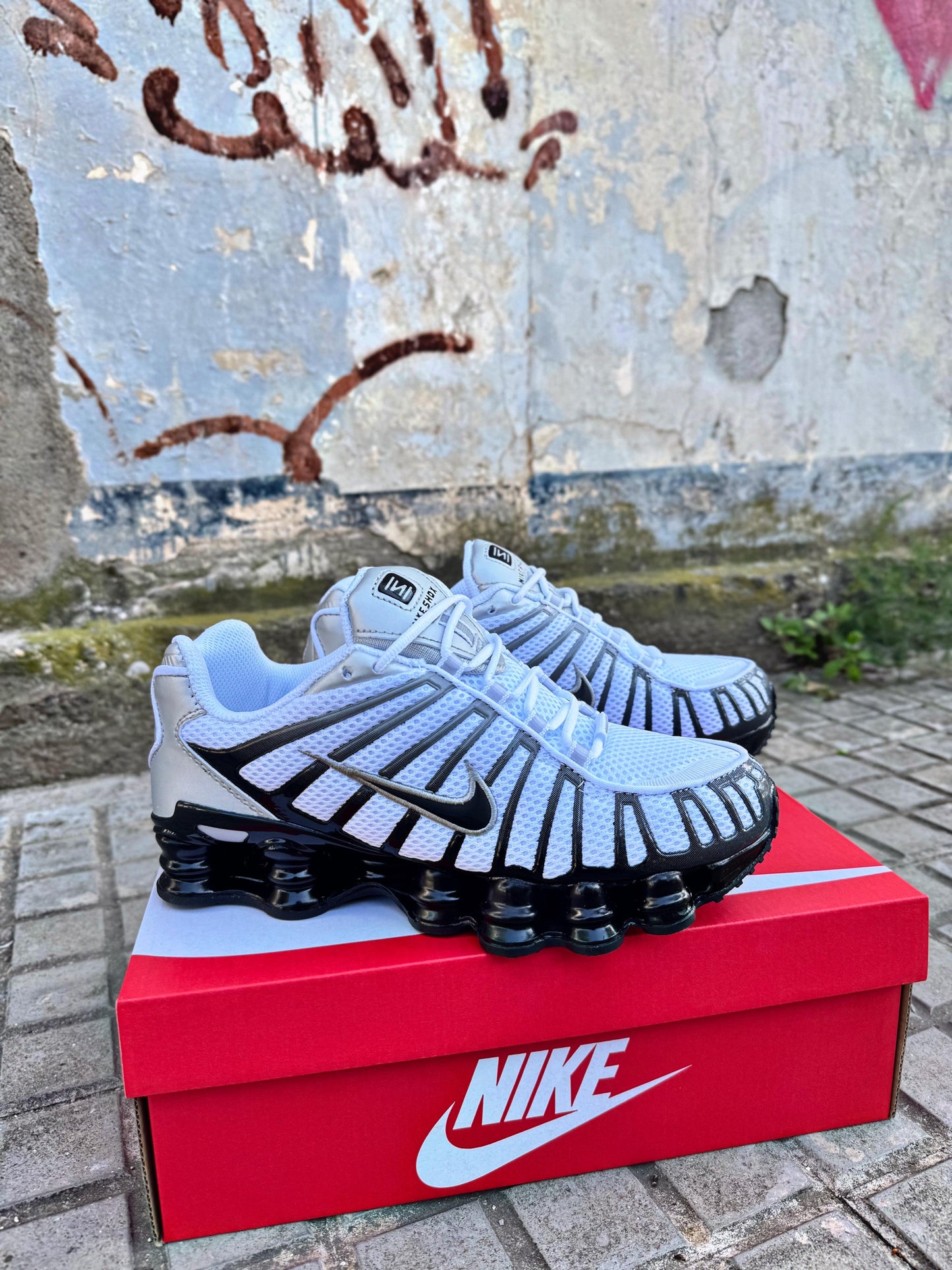 Nike Shox TL