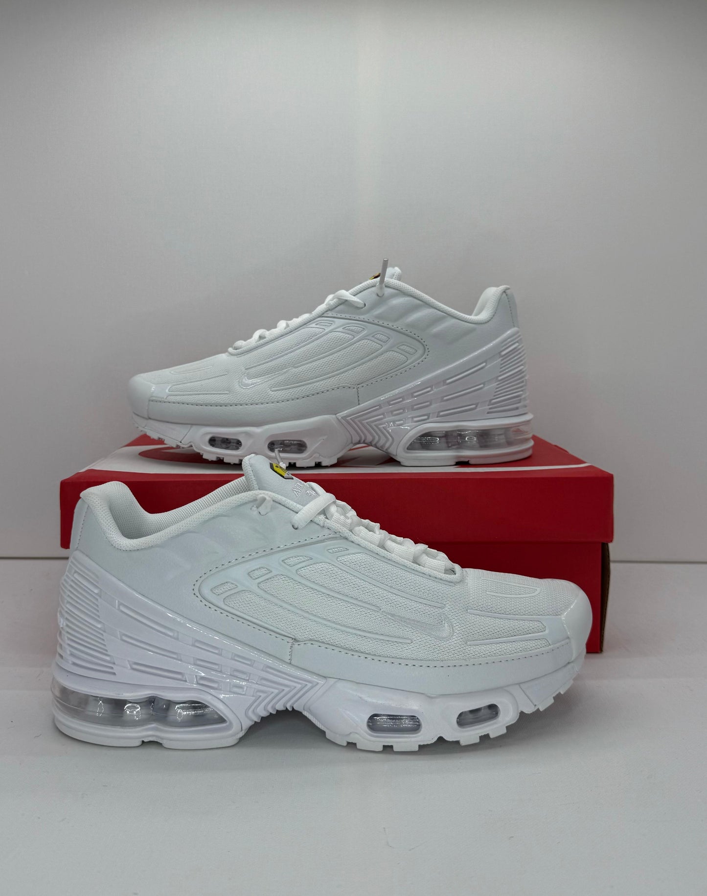 Nike Tuned Plus White