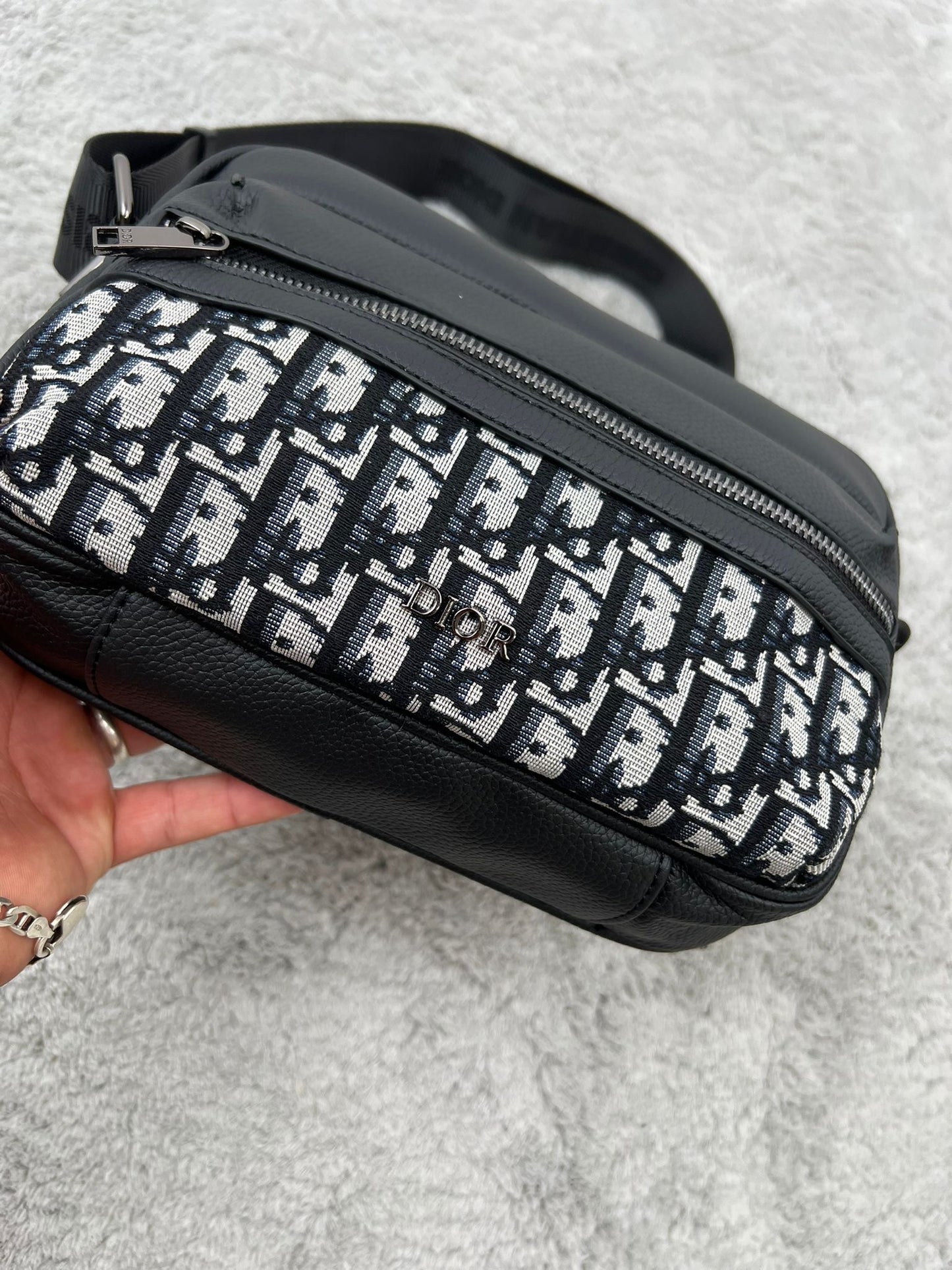 Bandolera Dior 2025
