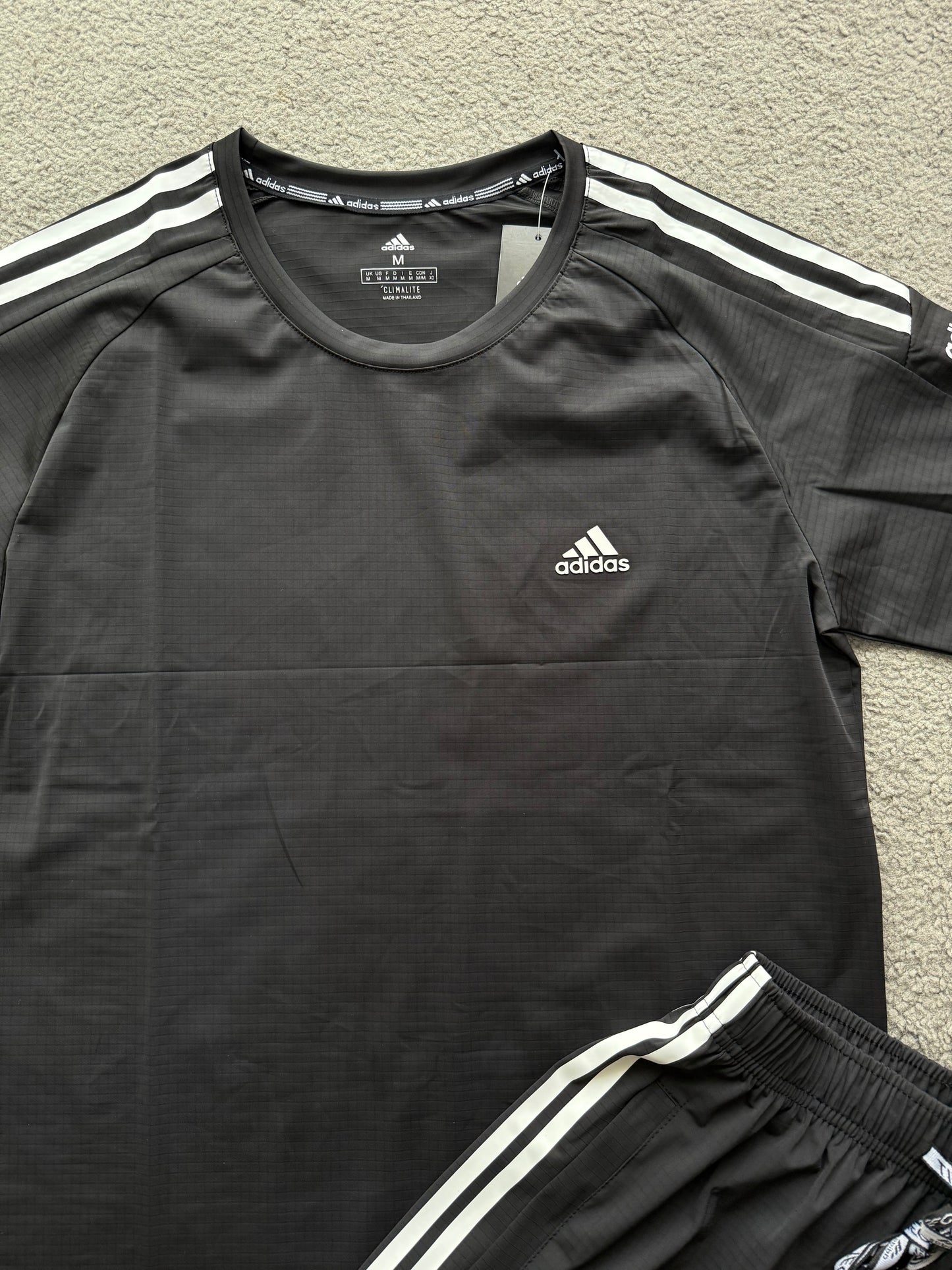 Conjunto Corto Adidas 2025