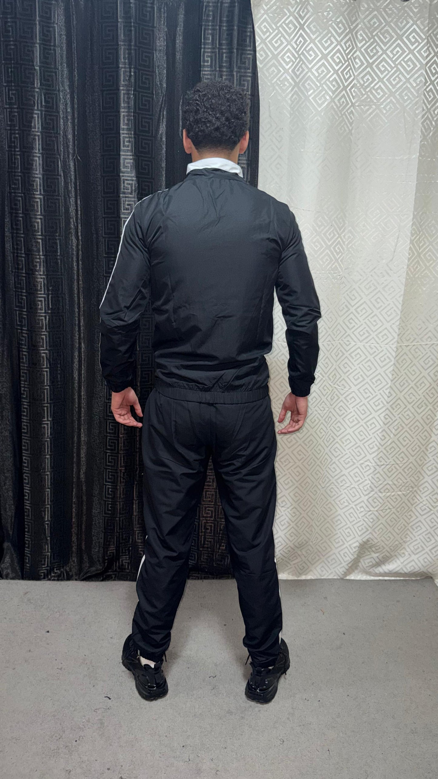 Chandal Lacoste 2025
