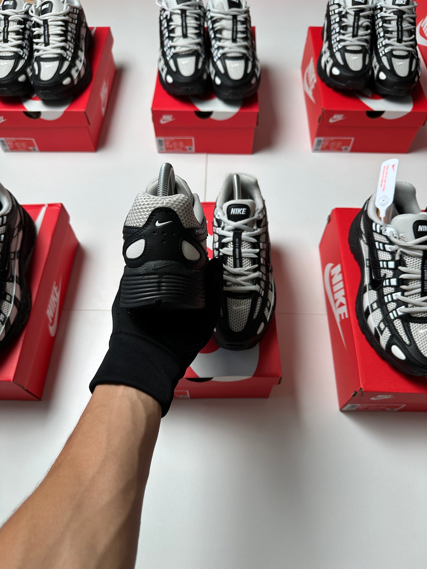 NIKE P6000 GREY BLACK