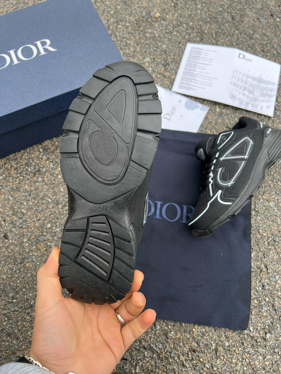 Dior B30