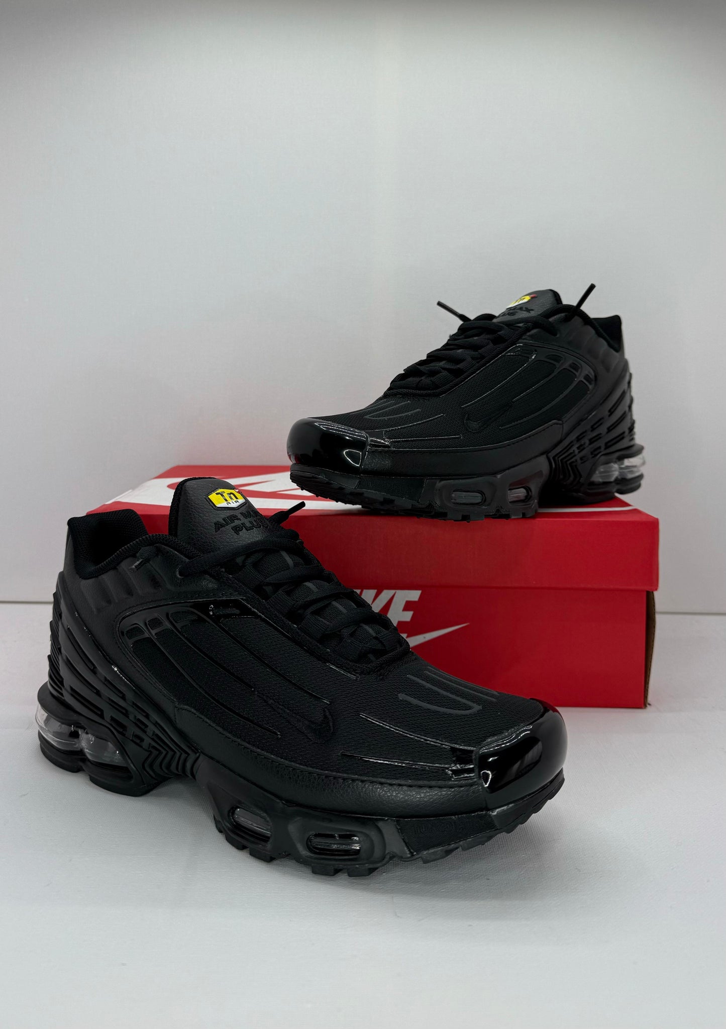 Nike Tuned Plus Black
