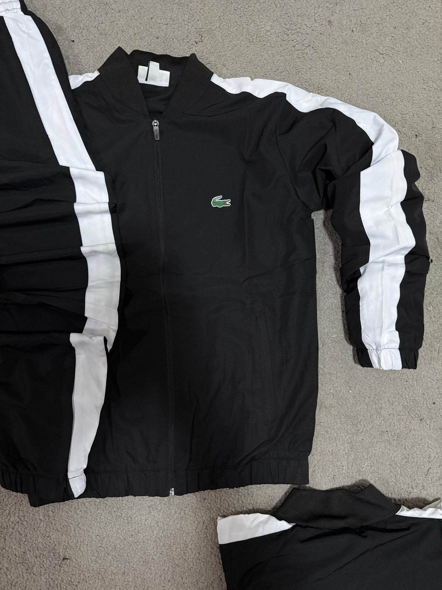 Chandal Lacoste 2025