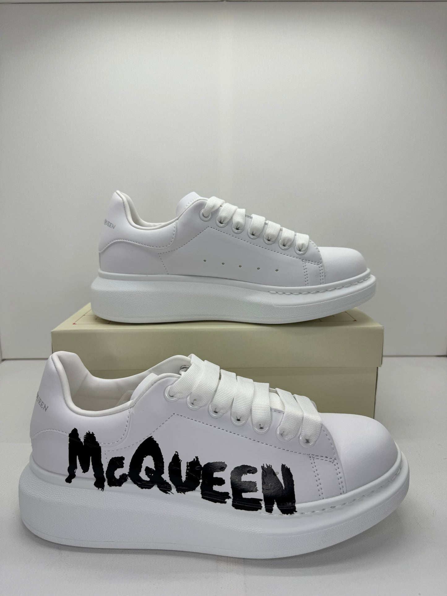 Alexander Mcqueen
