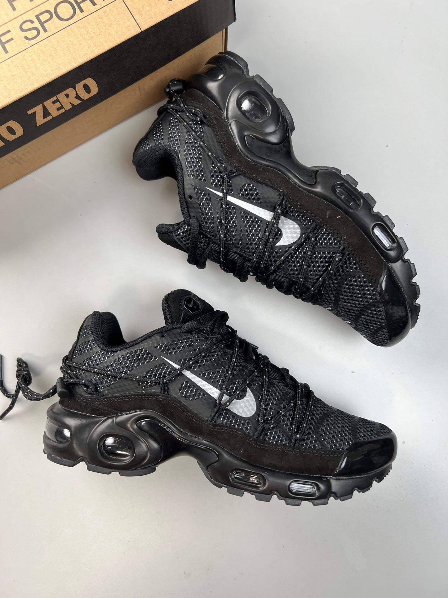 Nike Utility All Black