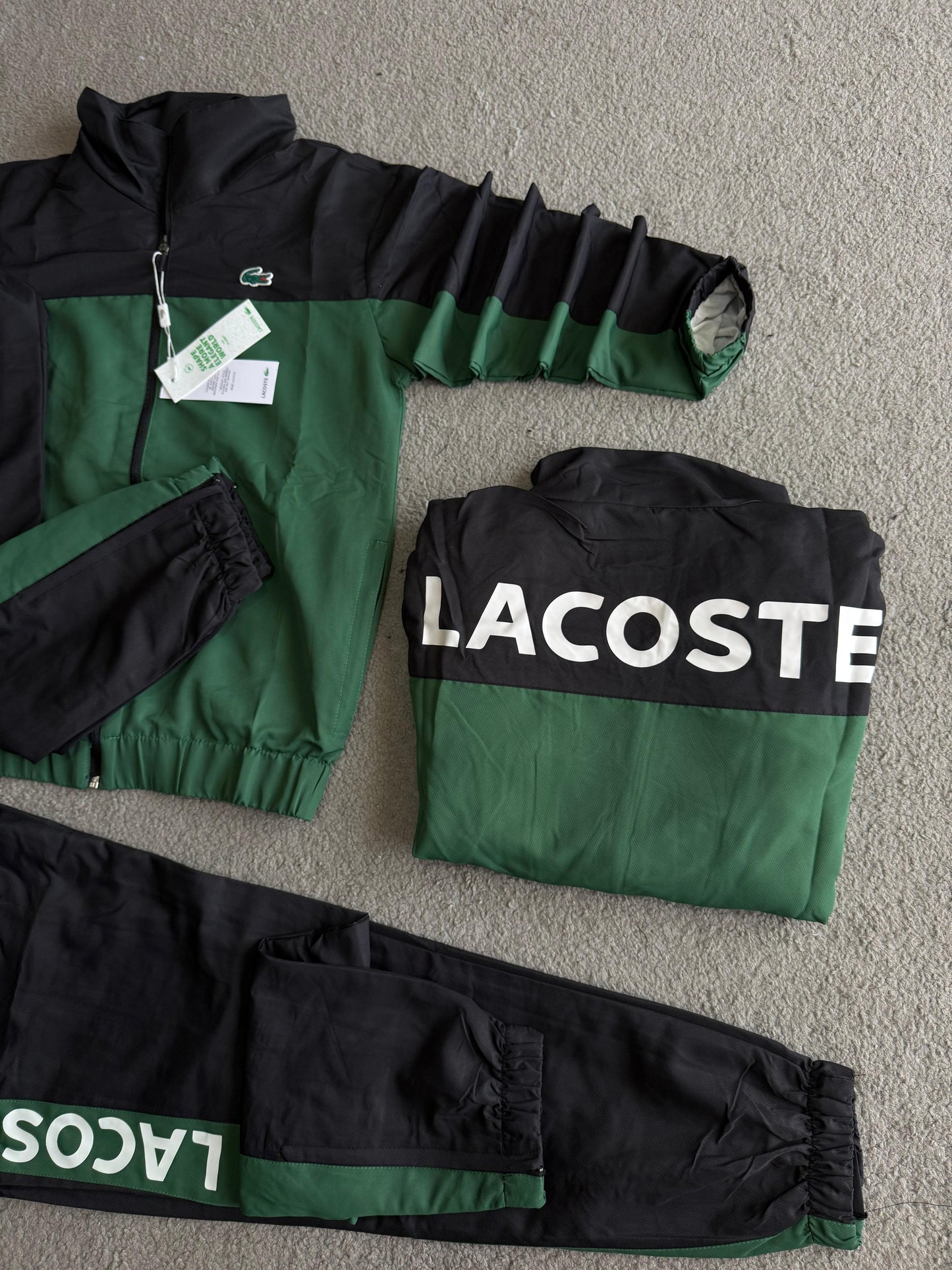 Chandal Lacoste 2025