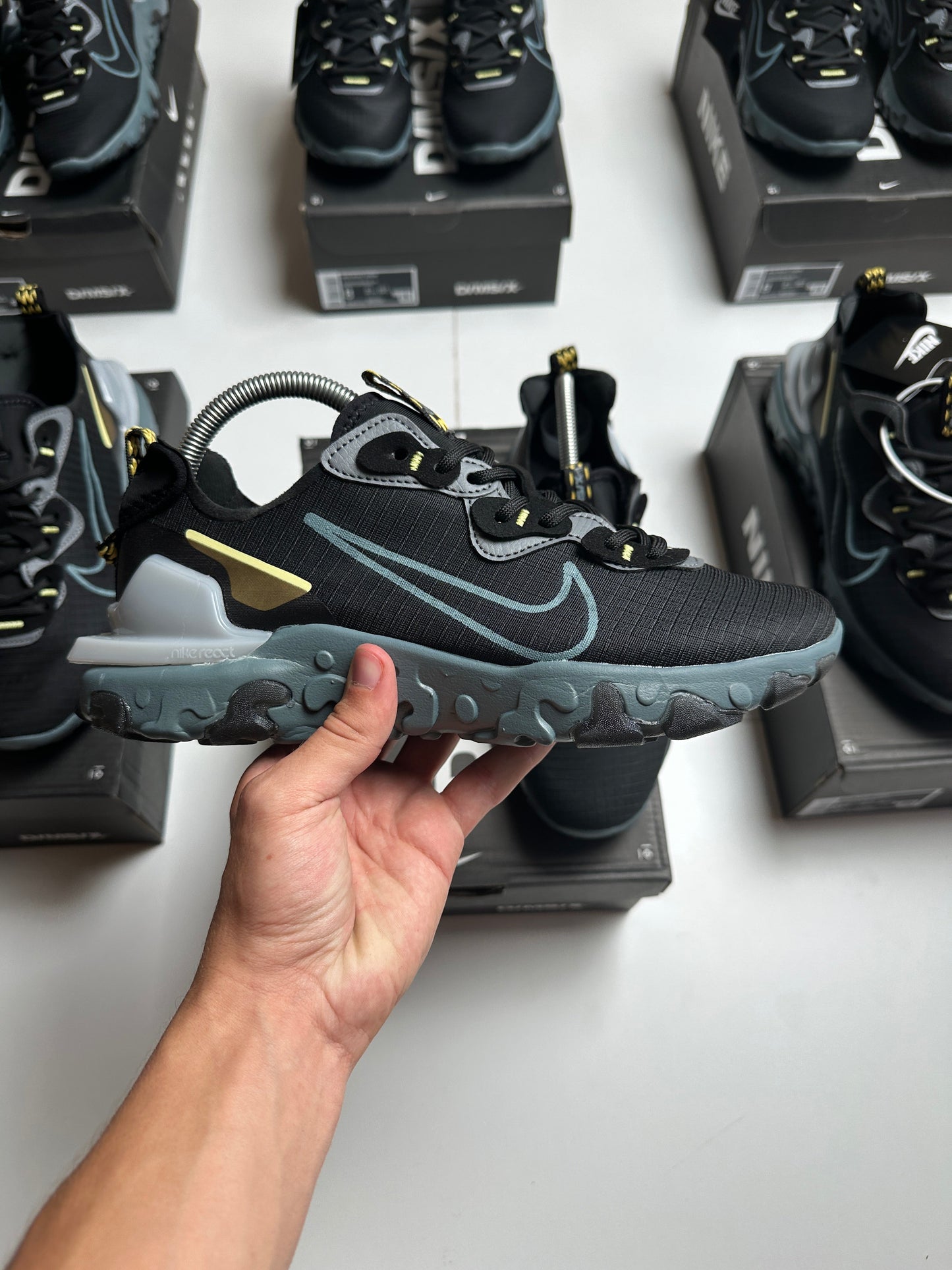 NIKE REACT VISION MX