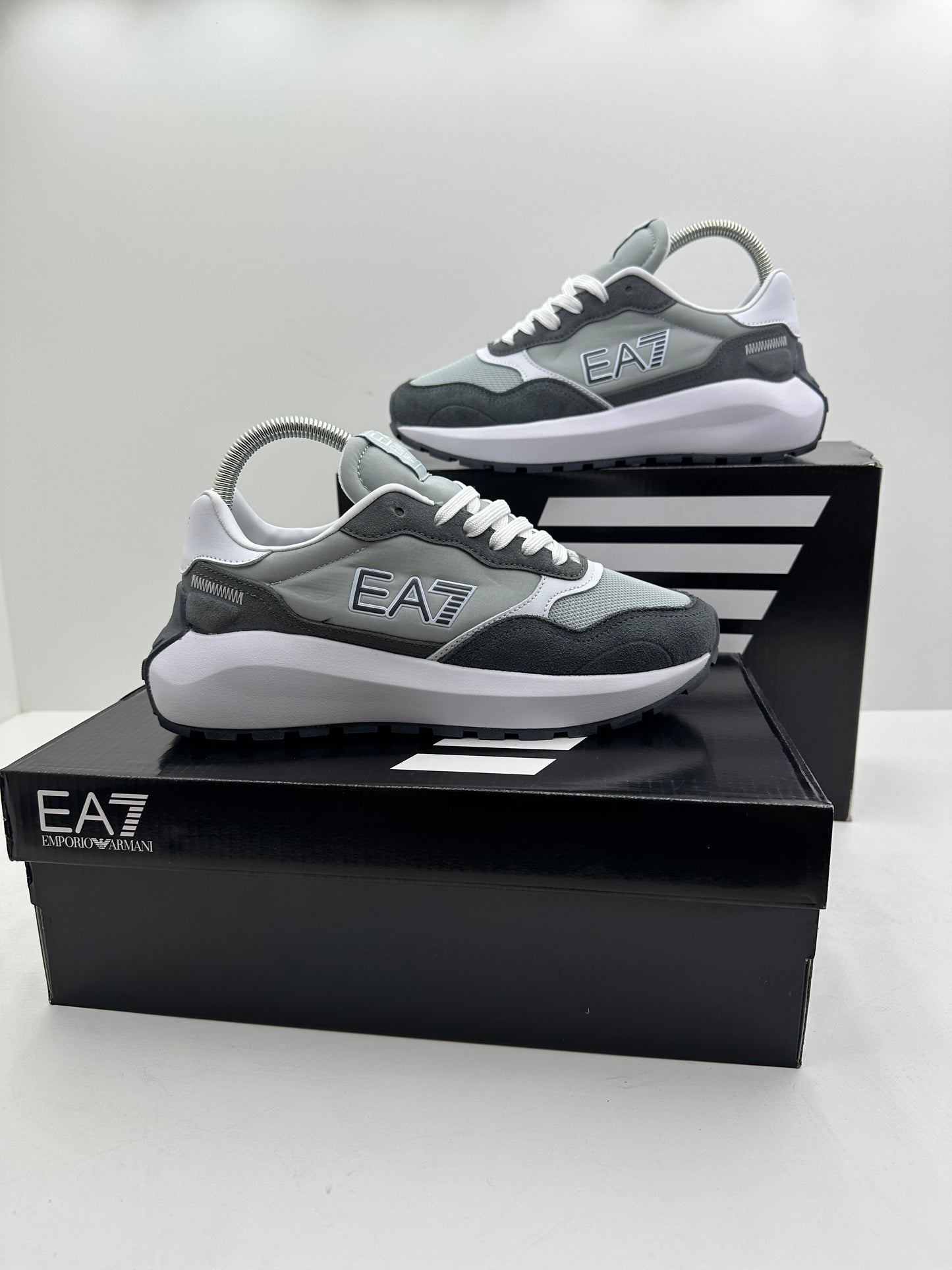 ZAPATILLAS EA7 GREY & WHITE