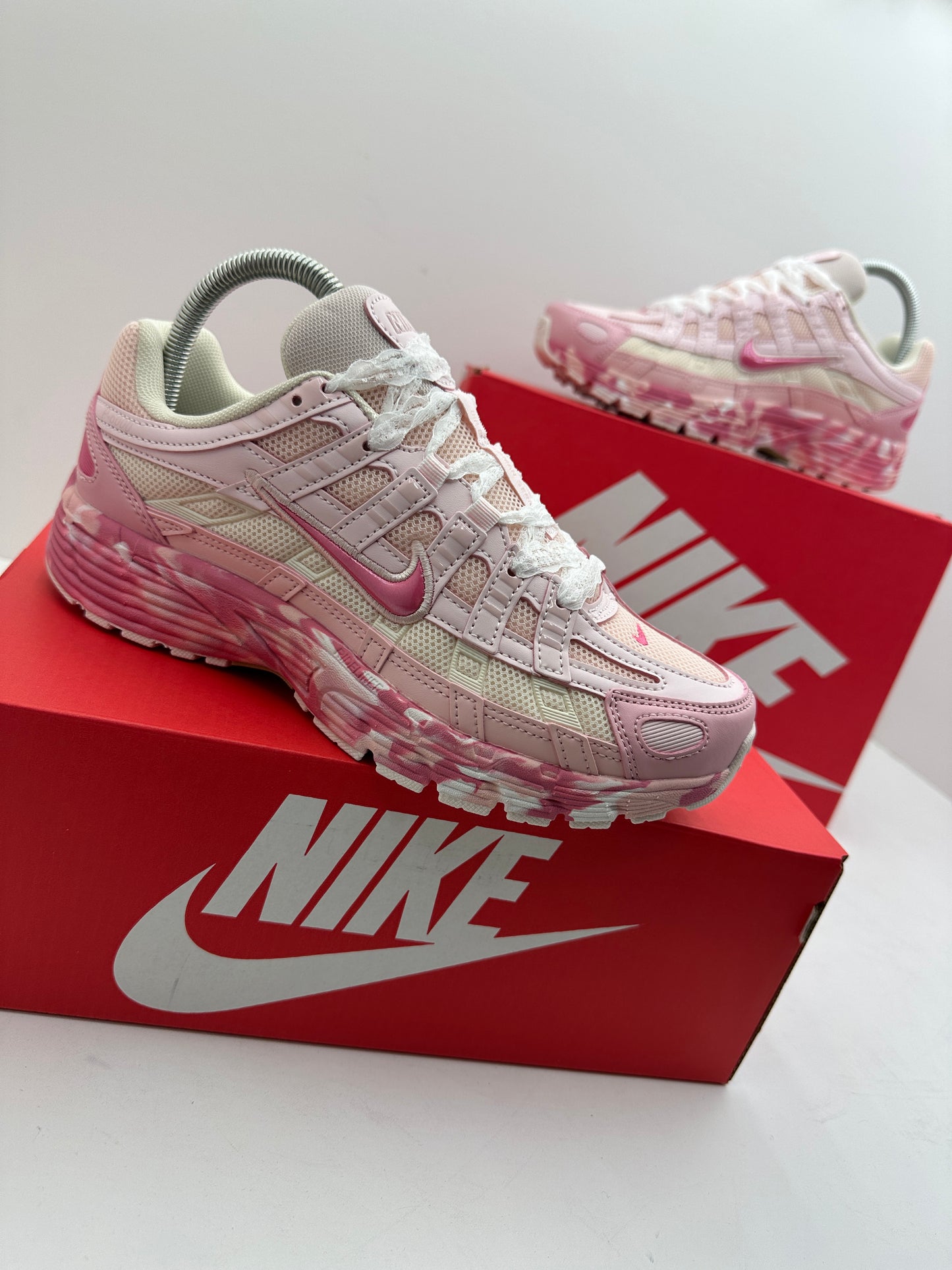 Zapatilla Nike P6000 Pink