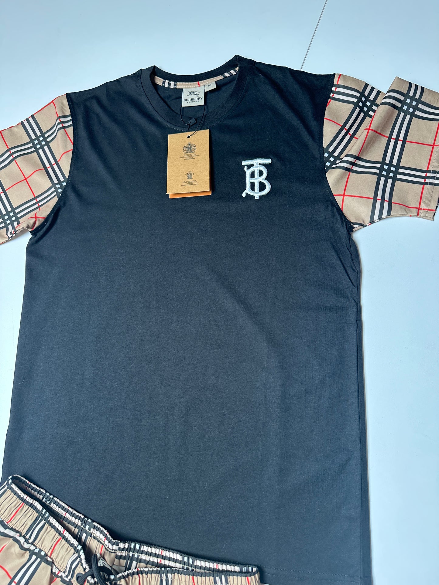 Pack Conjunto Burberry + Air Force 1