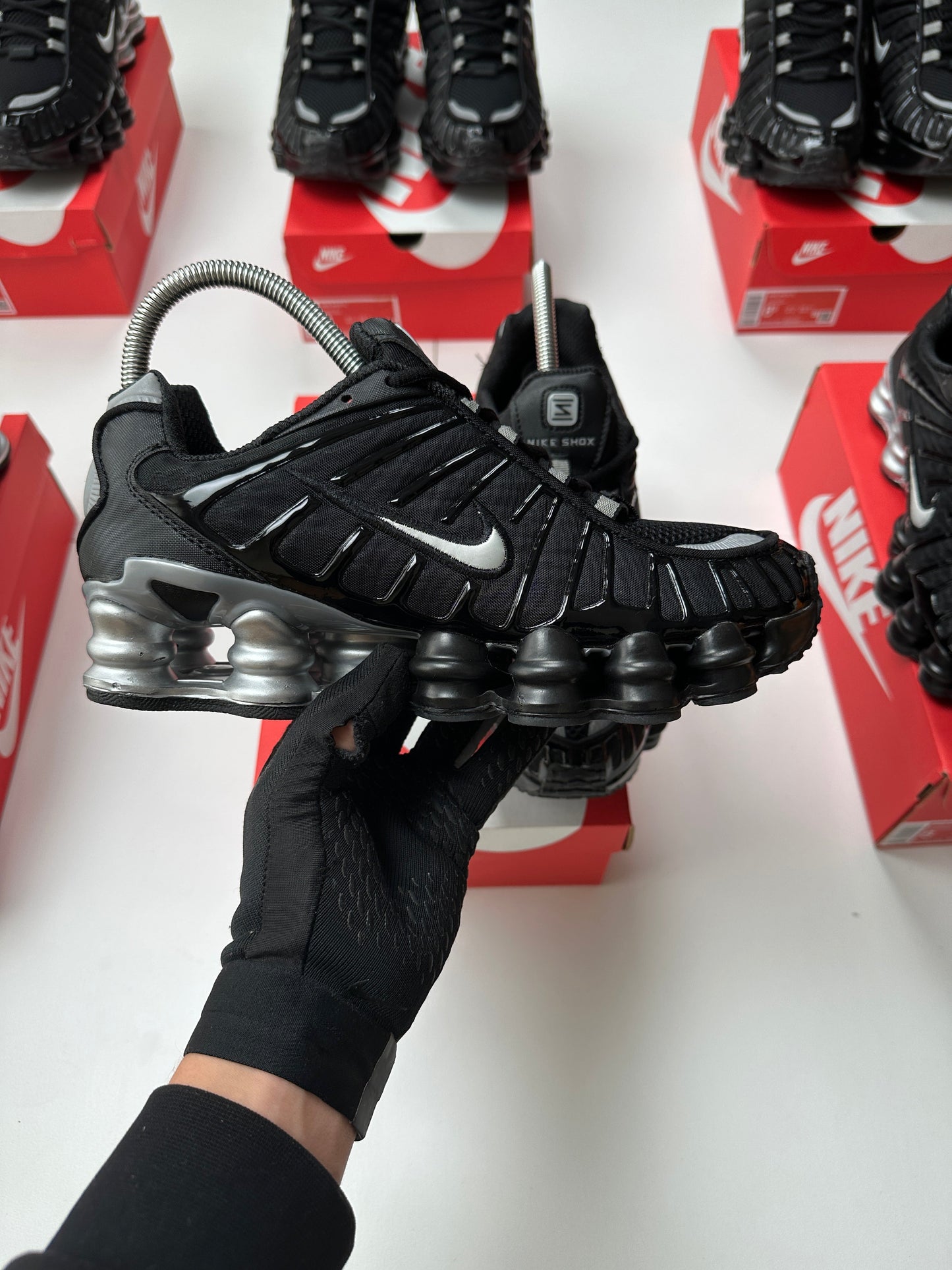 NIKE SHOX TL