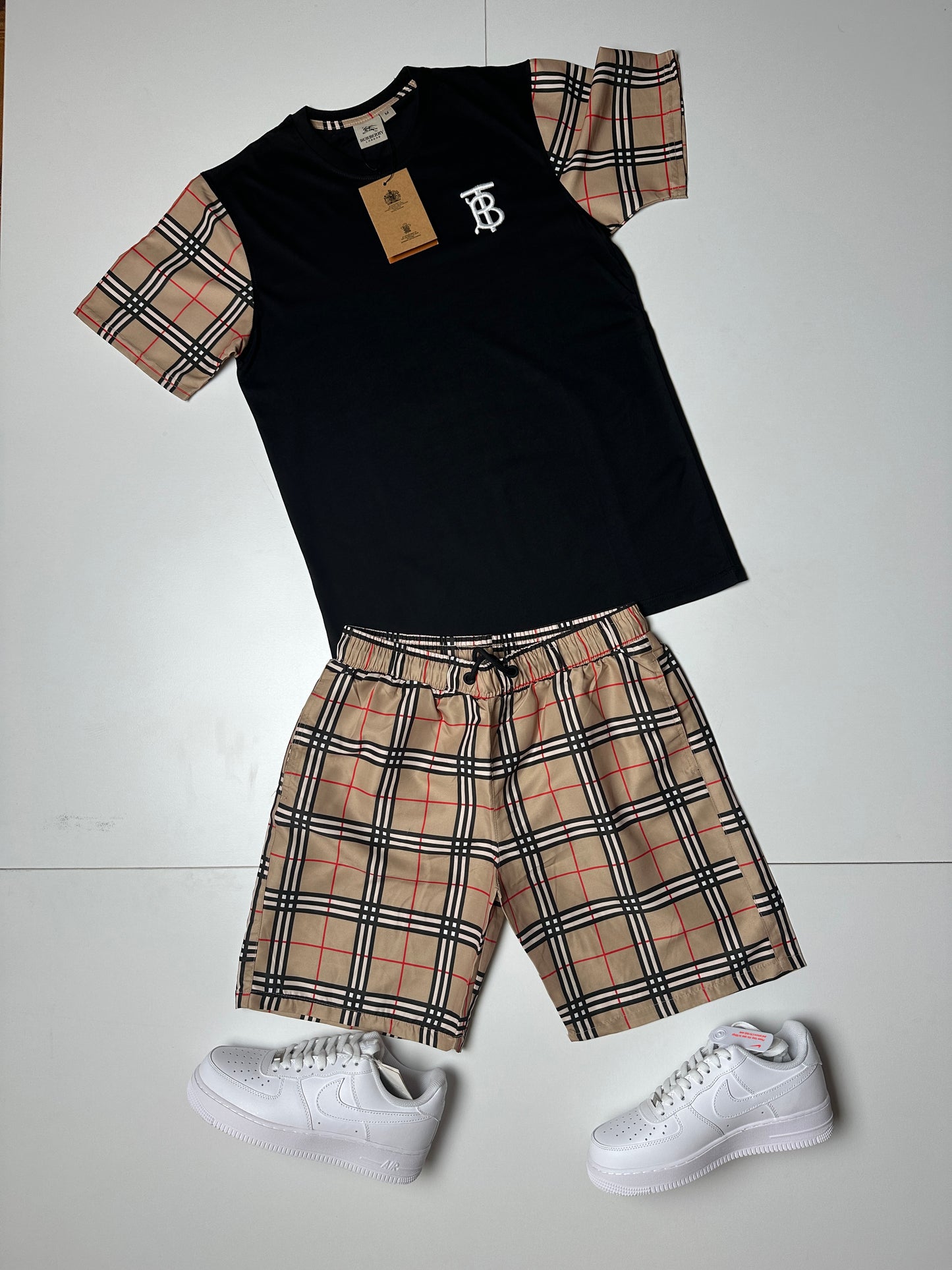 Pack Conjunto Burberry + Air Force 1