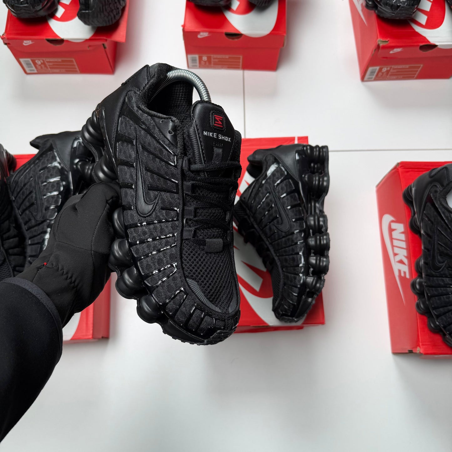 NIKE SHOX TL