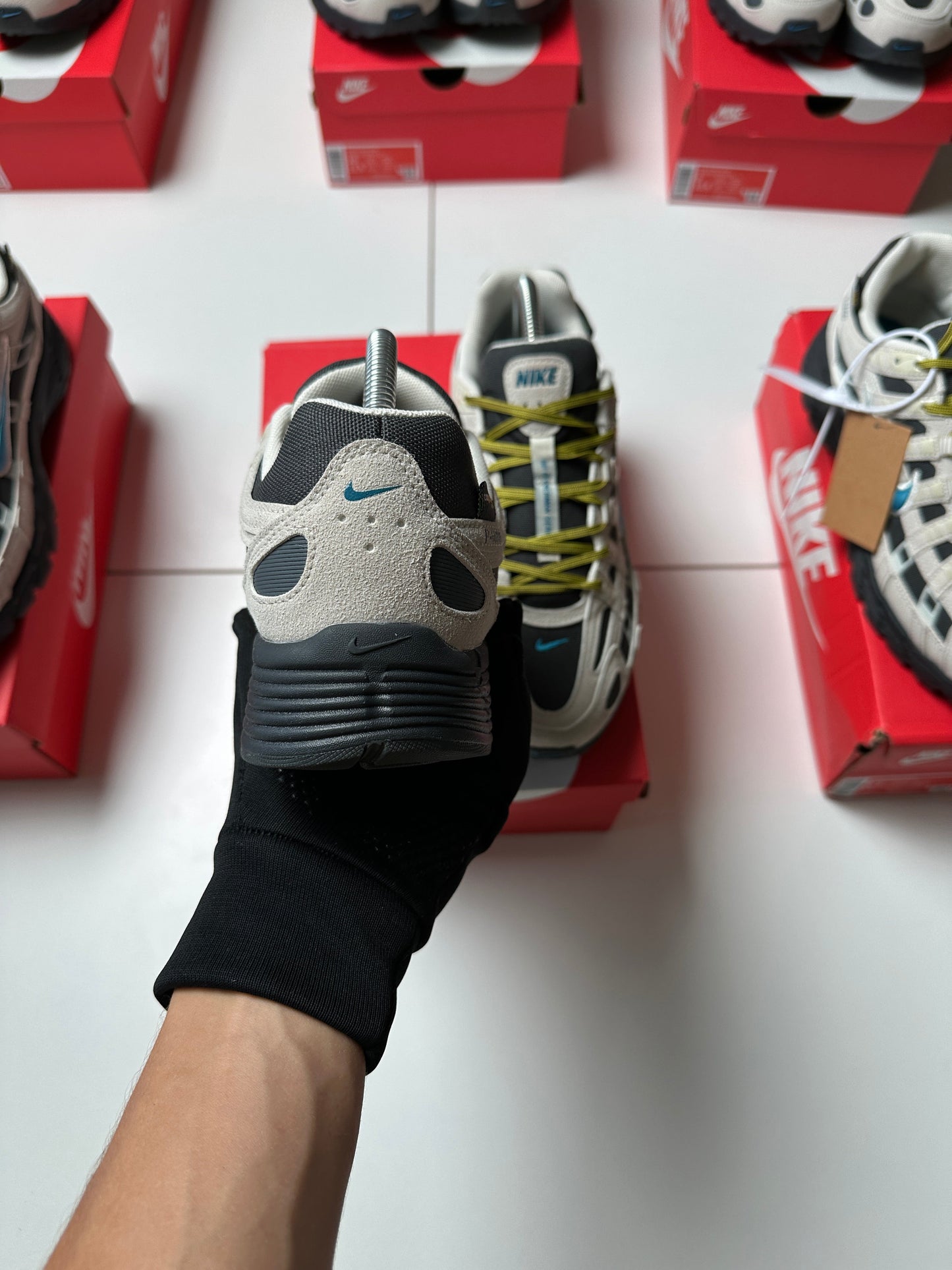 NIKE P6000 CORDURA WHITE BLUE