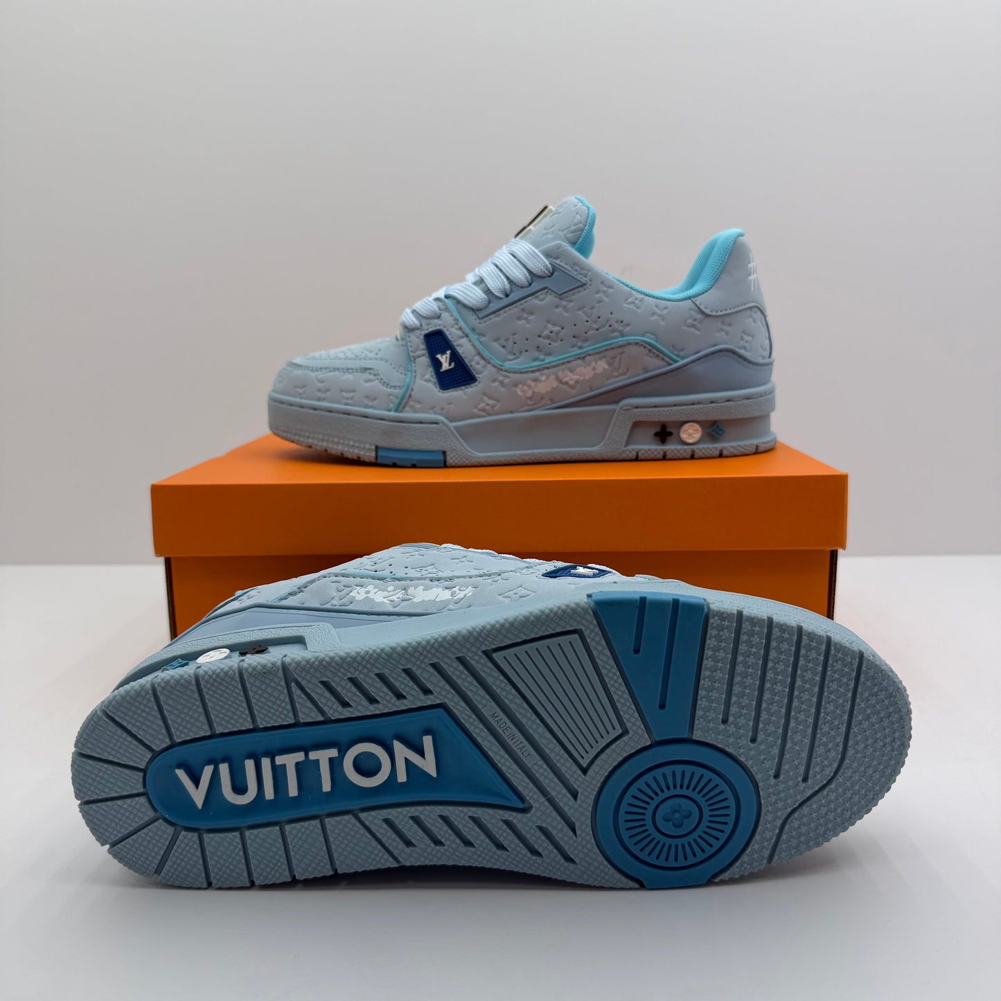 LOUIS VUITTON TRAINER