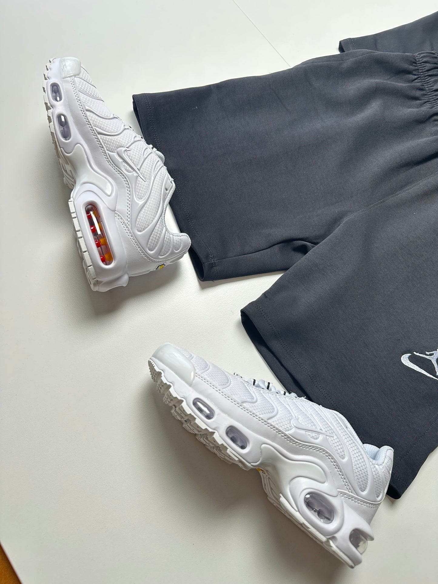 Pack Conjunto Jordan + Nike Tn