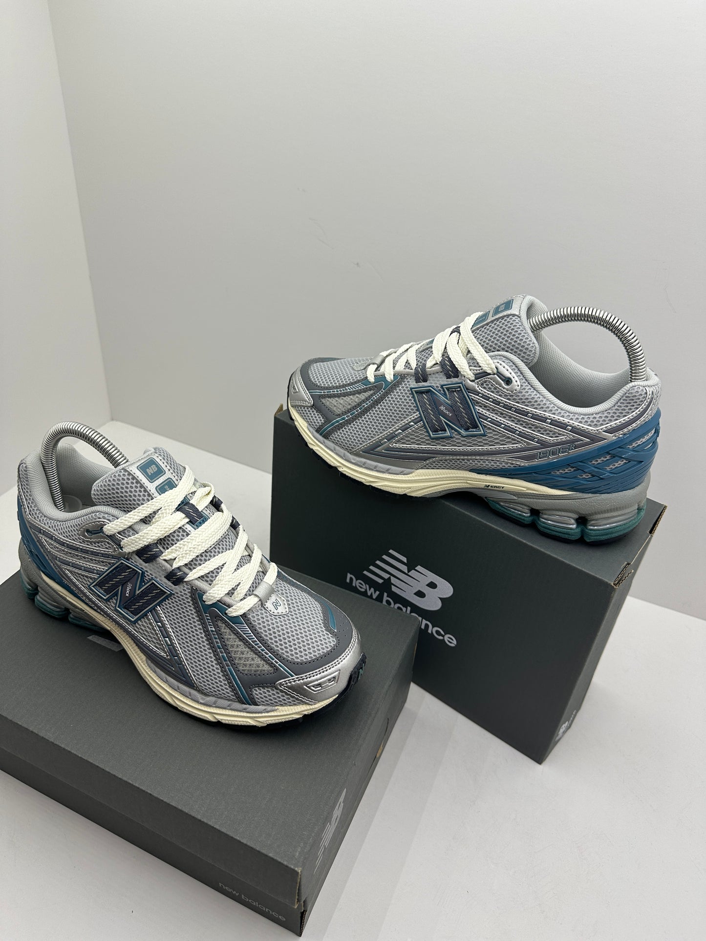 New Balance Grey & Blue