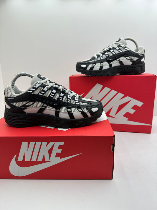 Zapatilla Nike P6000 Grey & Black