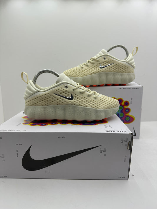 NIKE MIND BEIGE