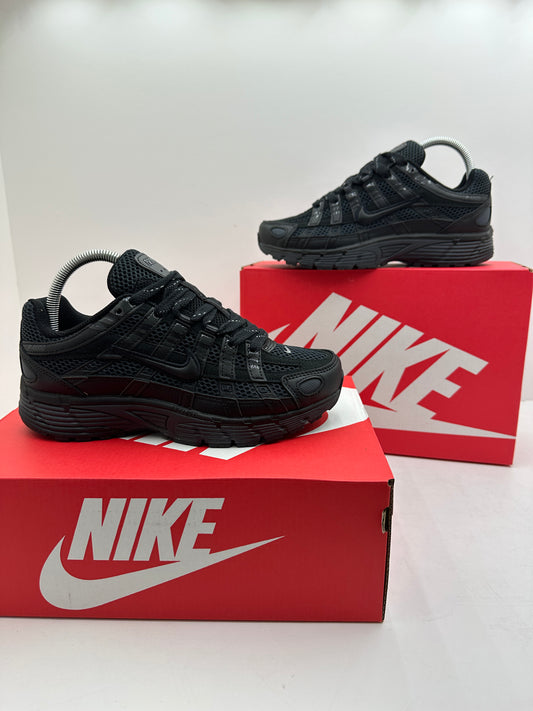 Zapatilla Nike P6000 All Black