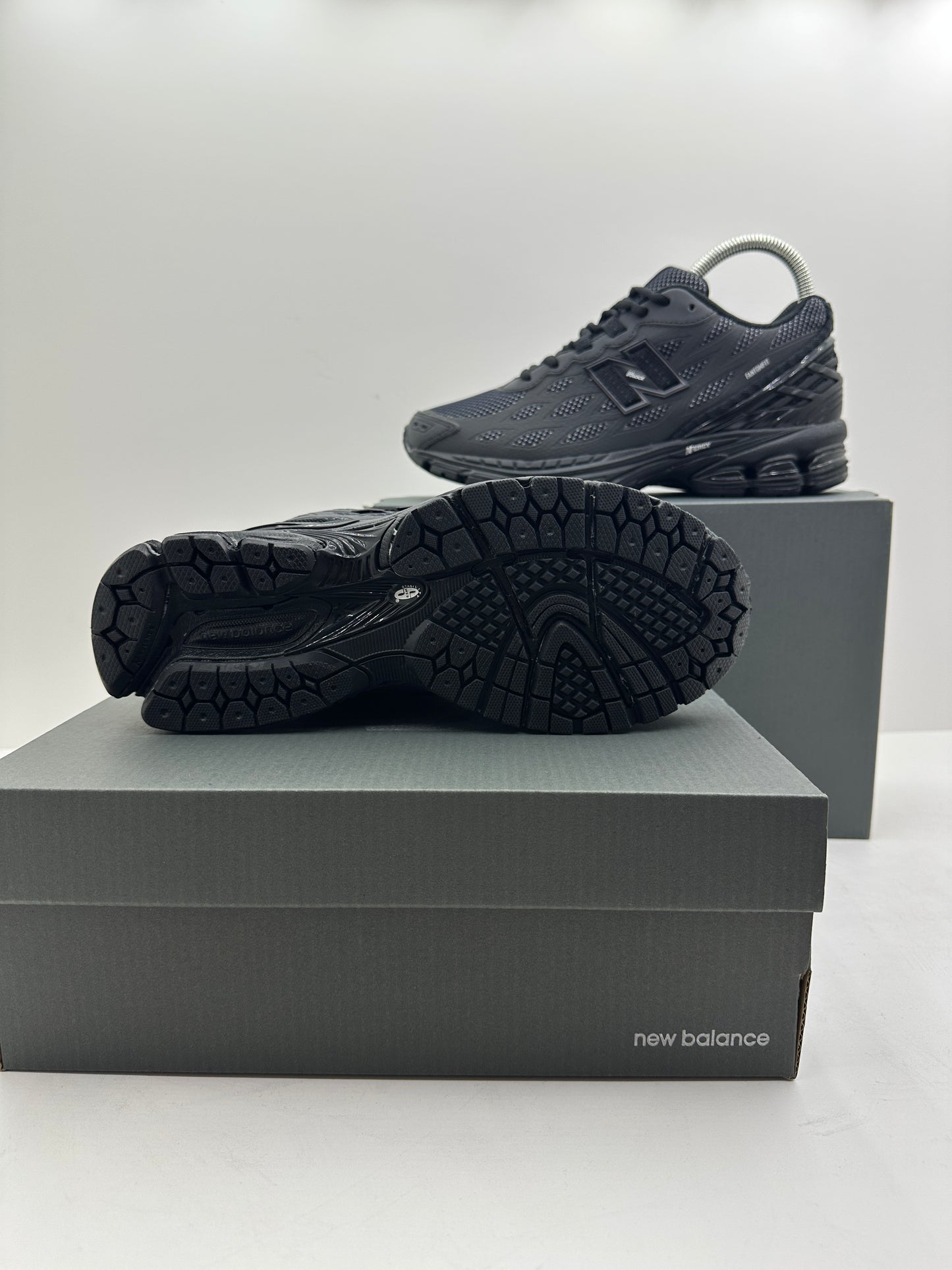 New Balance All Black