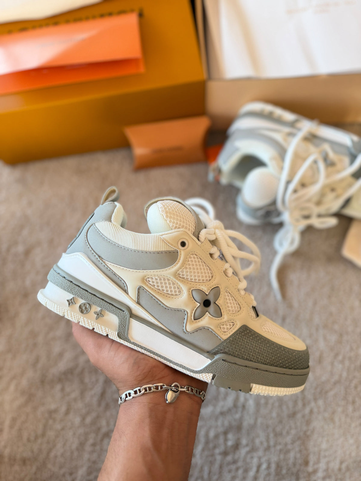 LOUIS VUITTON SKATE 🔥 MODELO NUEVO 🆕 HIGH COPY IDÉNTICO AL ORIGINAL ✅ LA MEJOR CALIDAD QUE HEMOS TRAÍDO ‼️ UNIDADES LIMITADAS 🥵