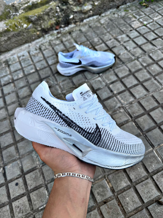 NIKE ZOOM X VAPORFLY