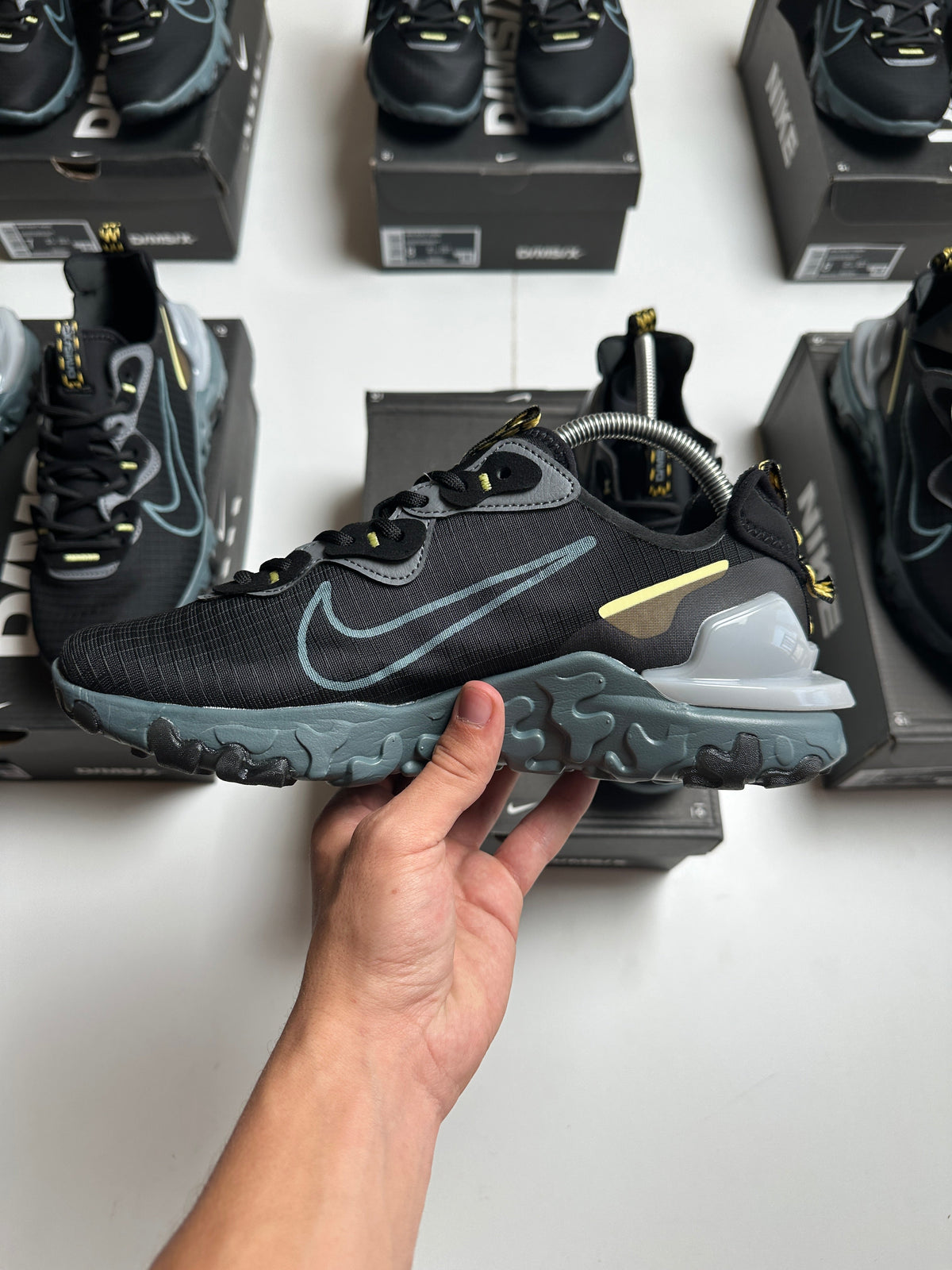 NIKE REACT VISION MX