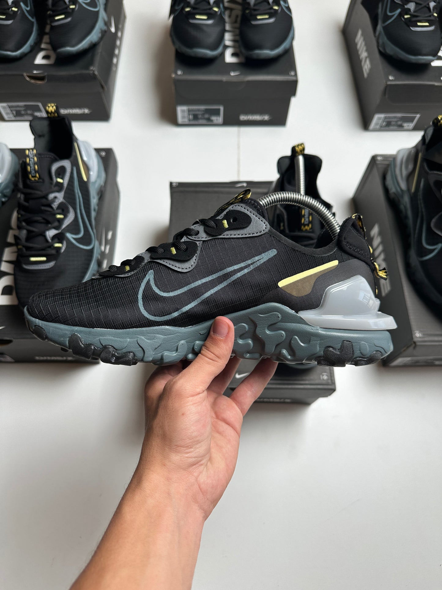 NIKE REACT VISION MX