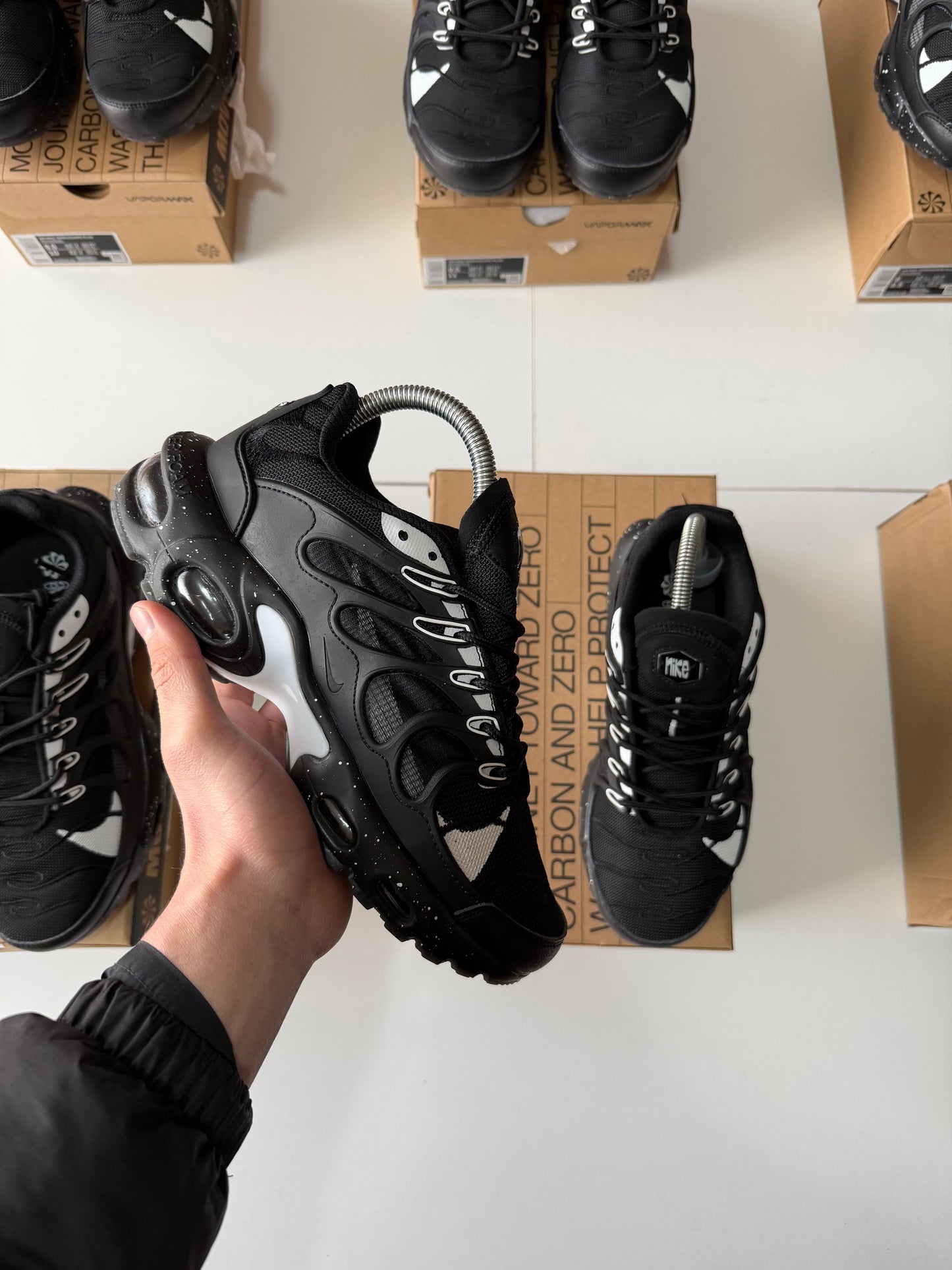 NIKE TERRASCAPE BLACK WHITE