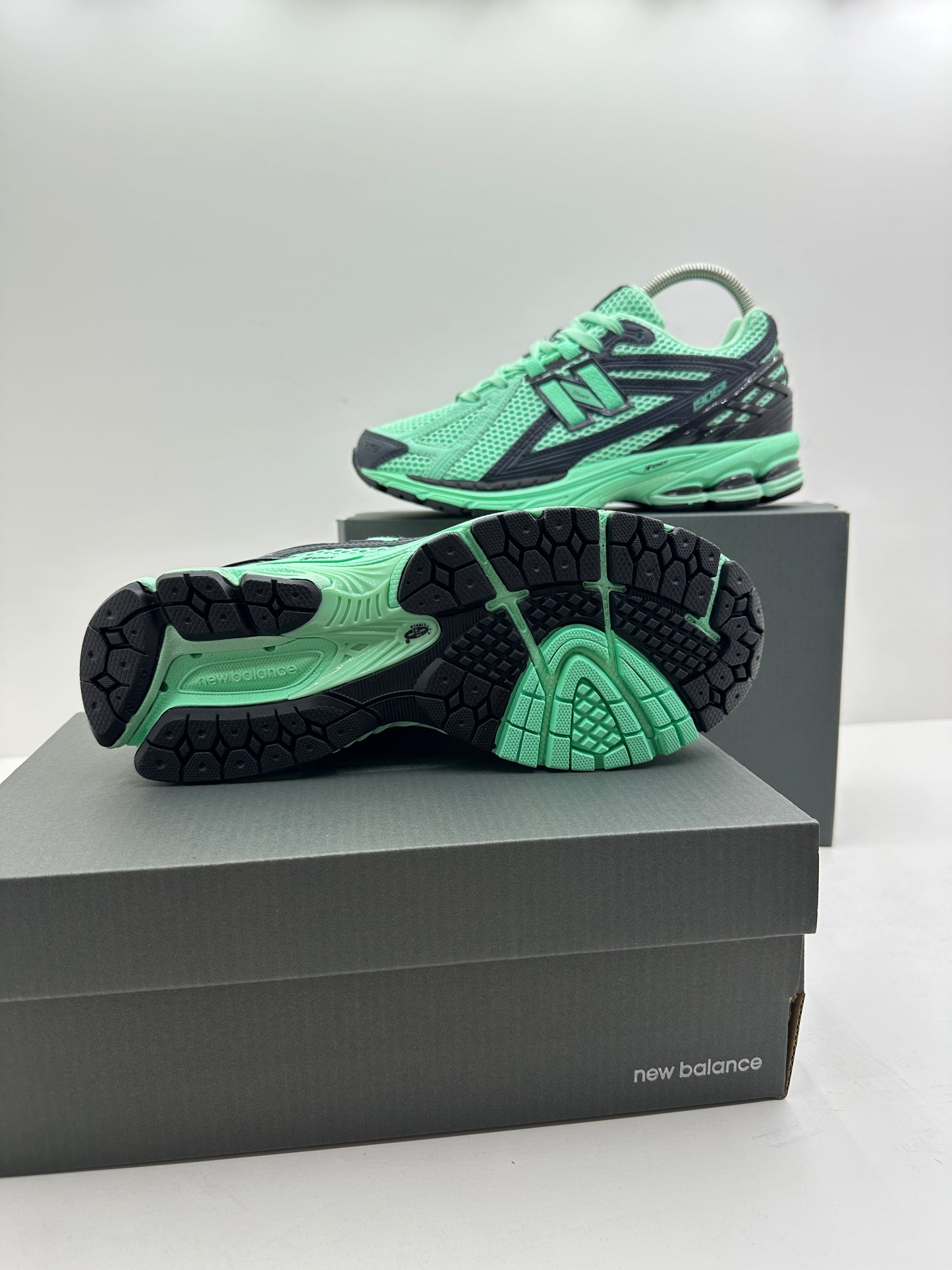 New Balance Green