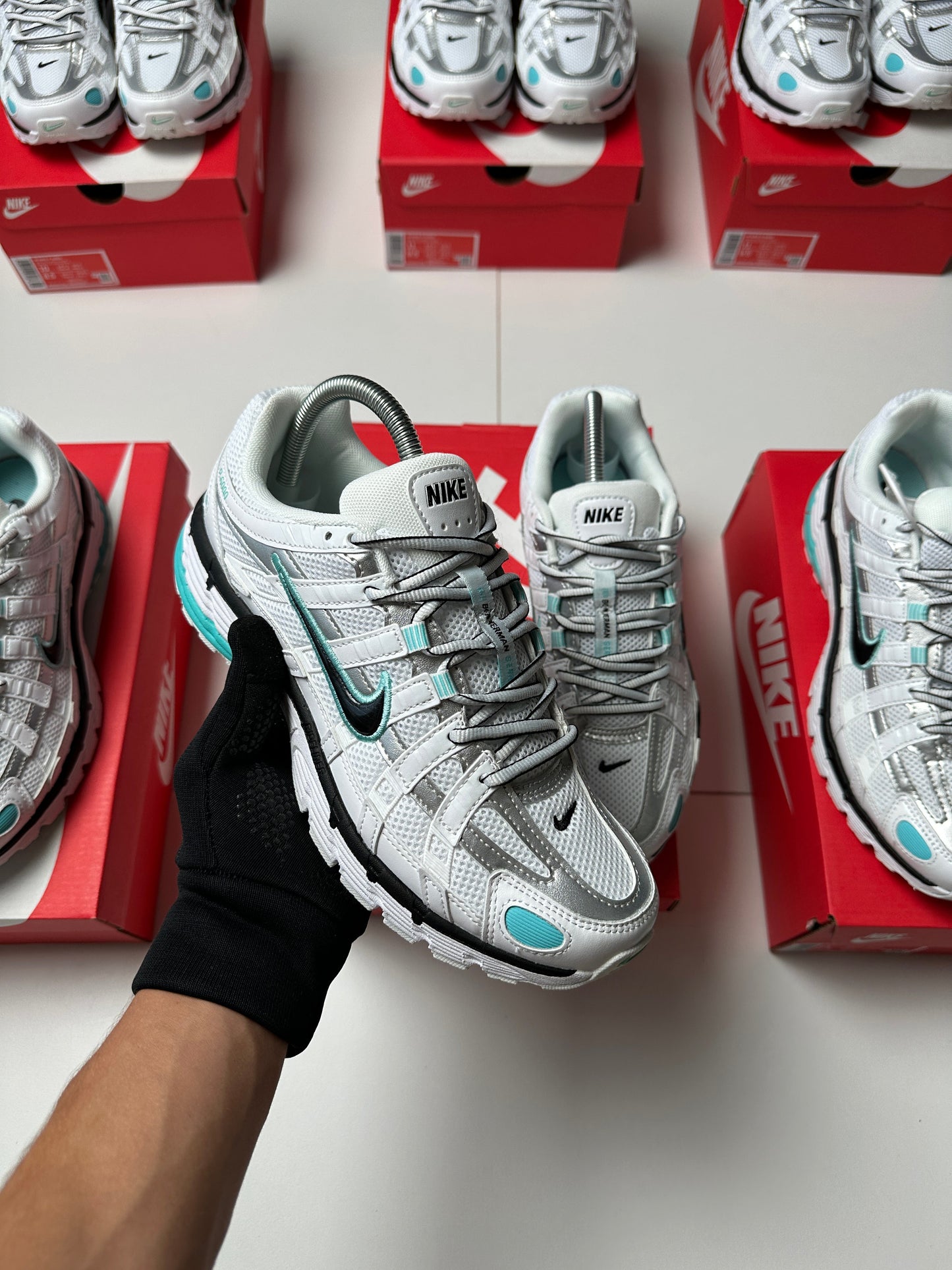 NIKE P6000 WHITE BLUE