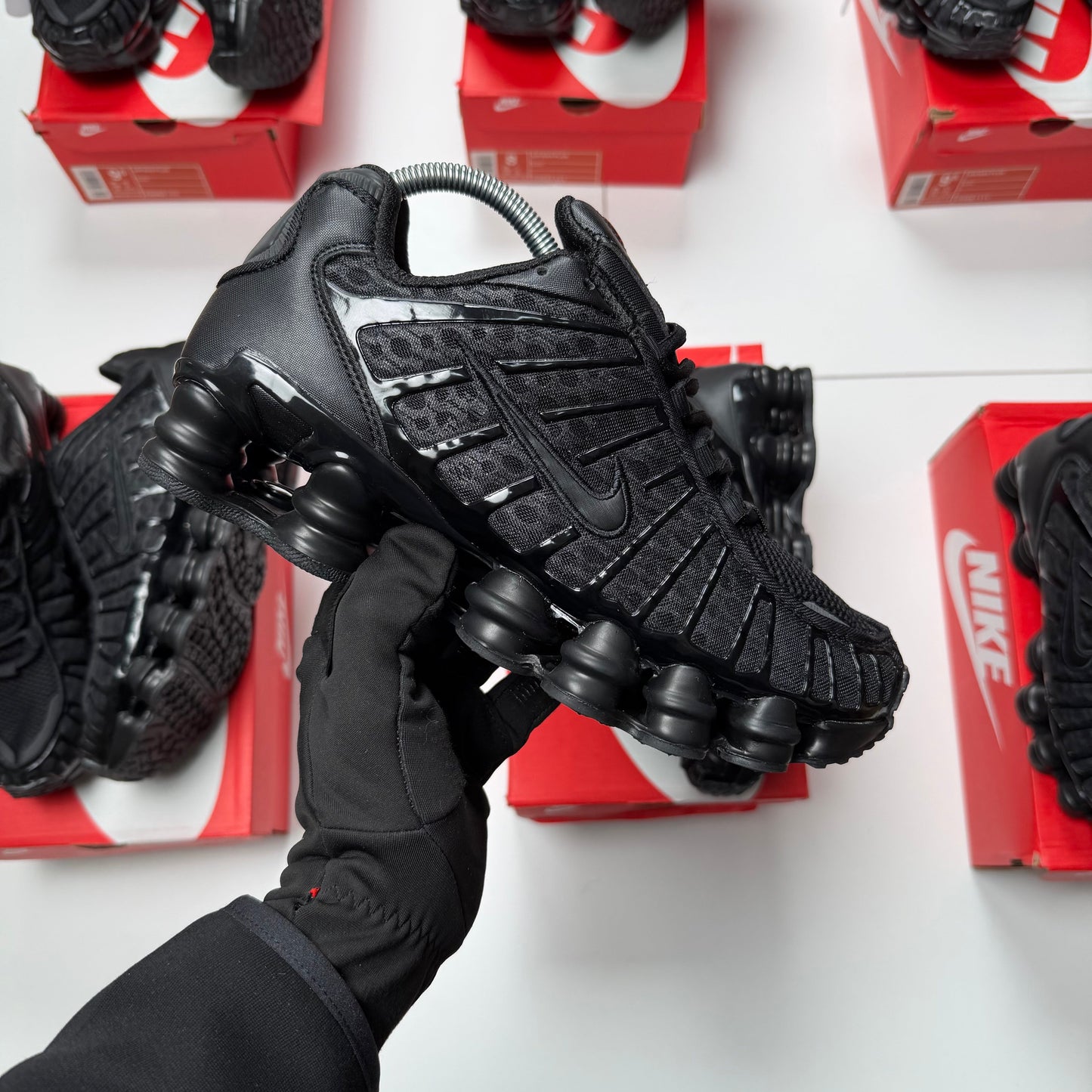 NIKE SHOX TL