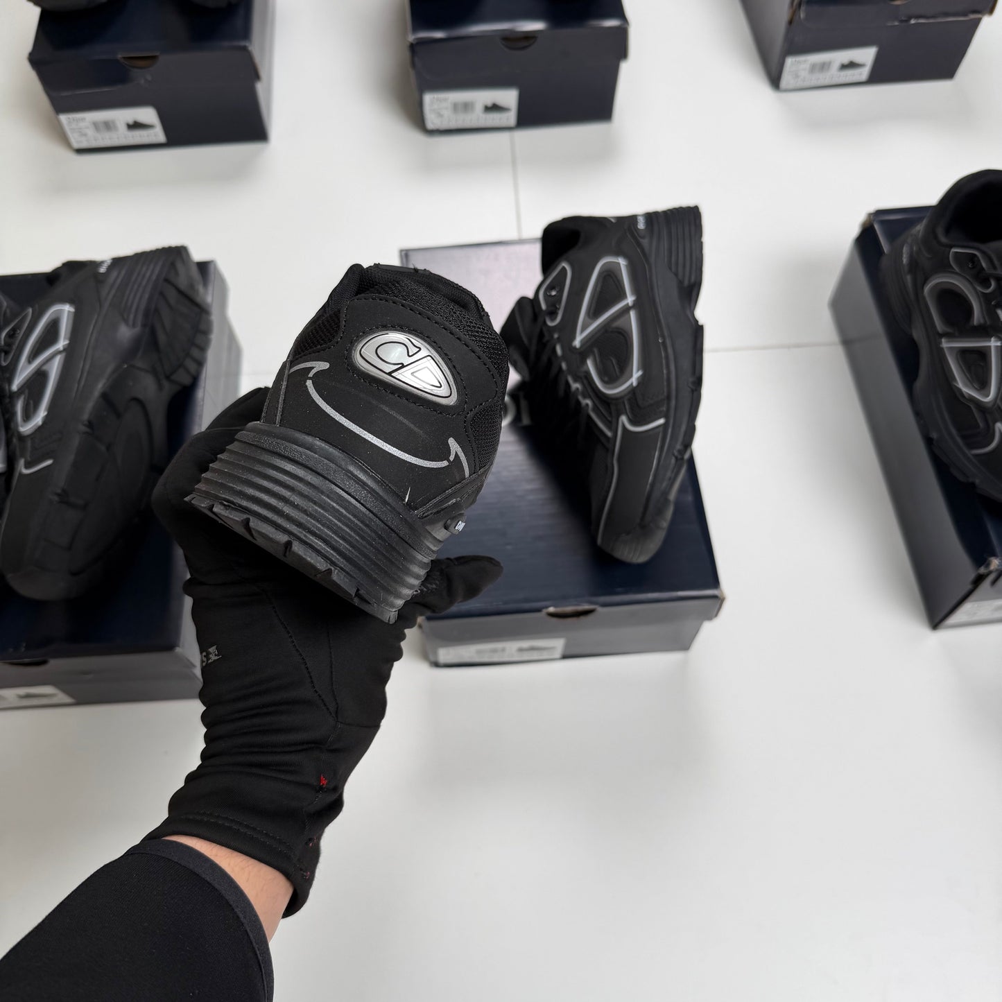 DIOR B30 BLACK