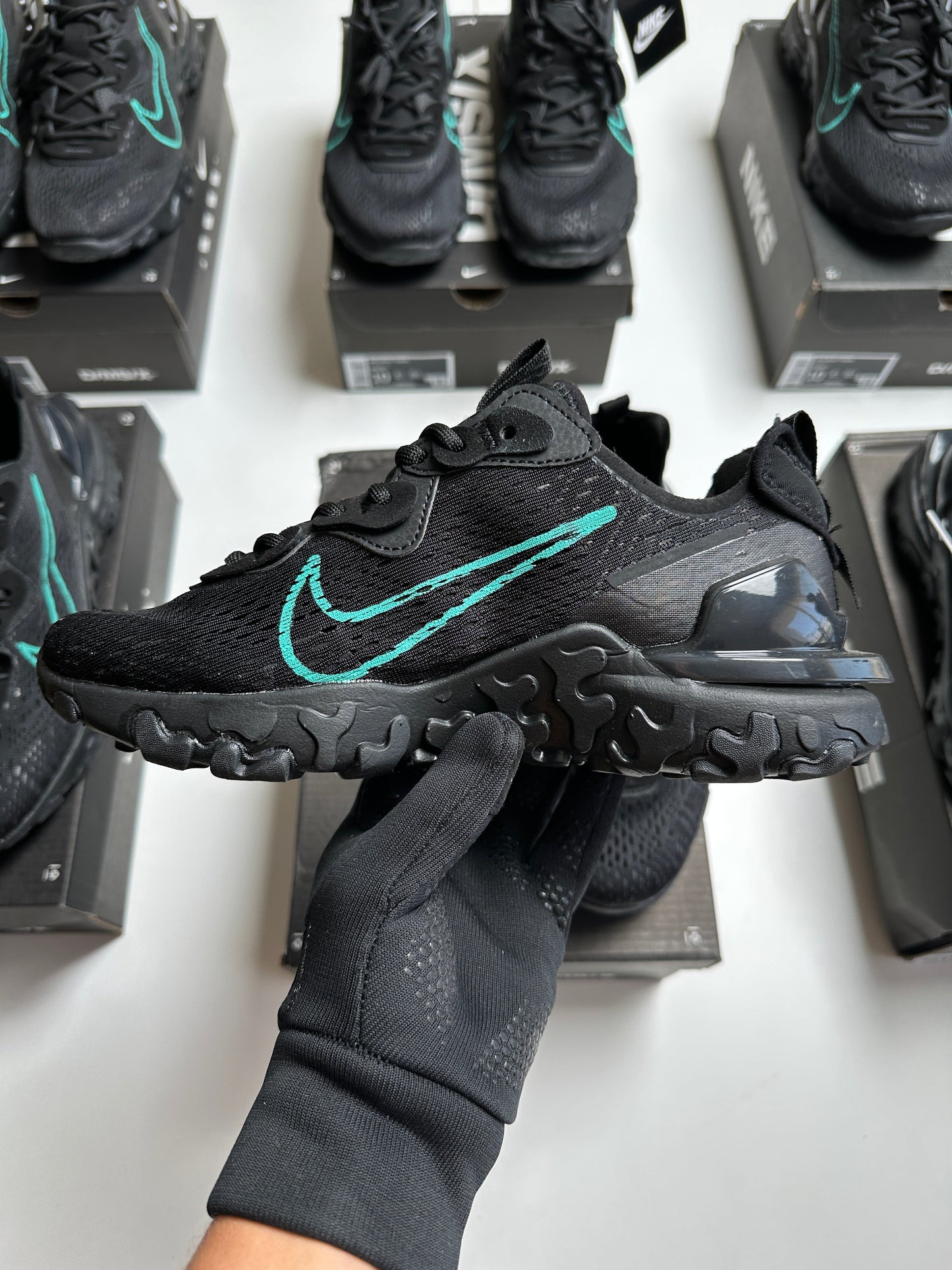 NIKE REACT VISION MX