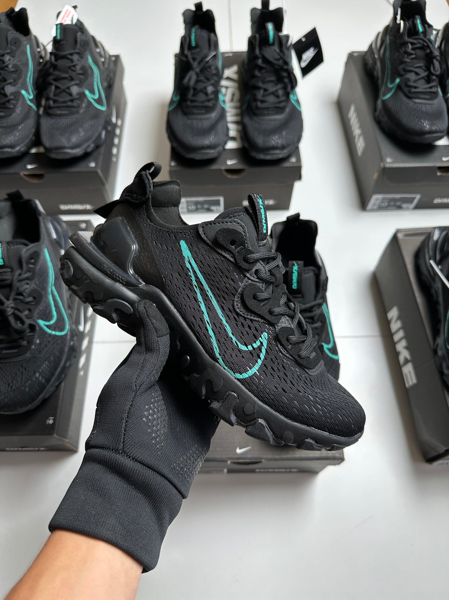 NIKE REACT VISION MX