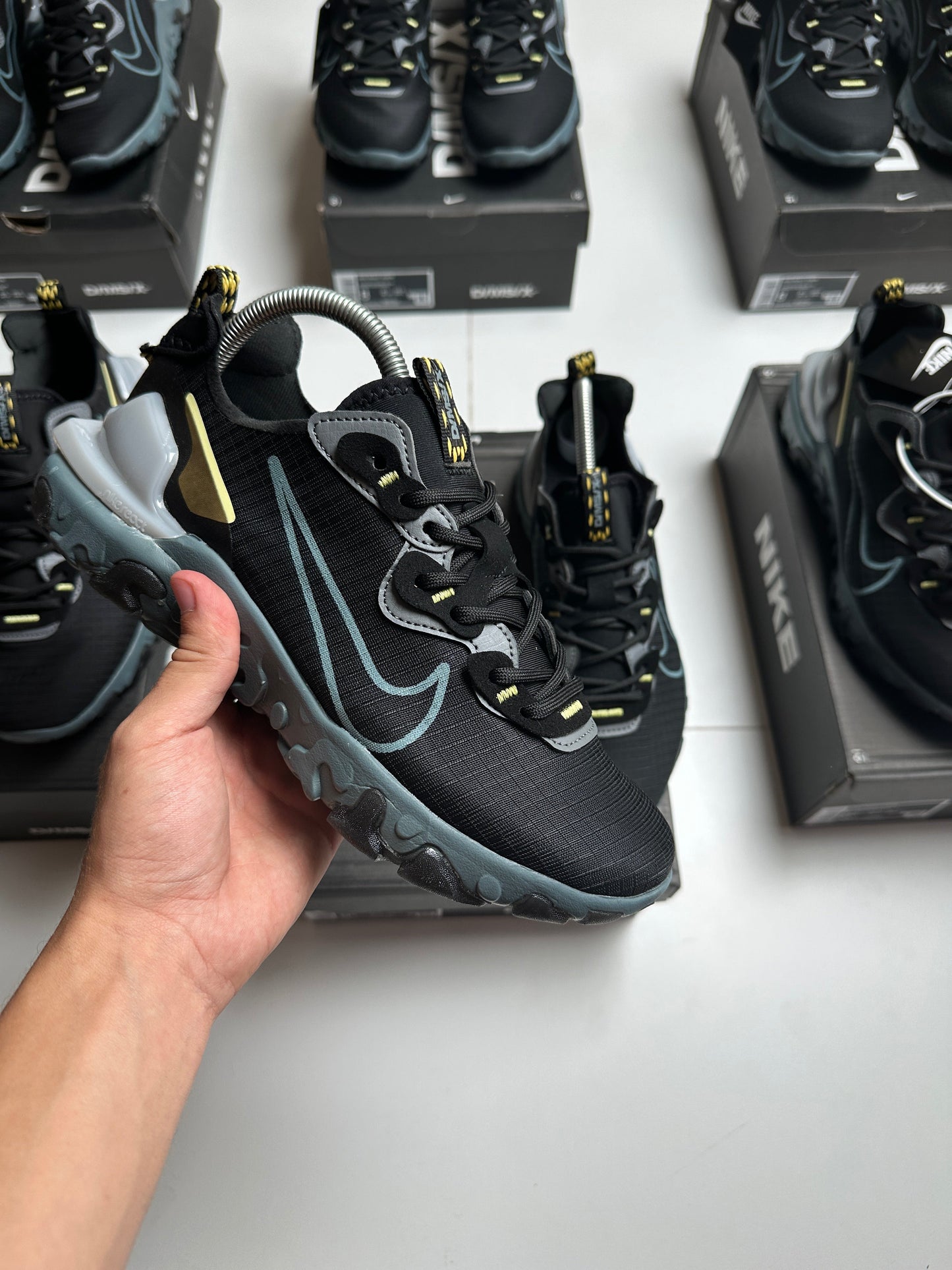 NIKE REACT VISION MX