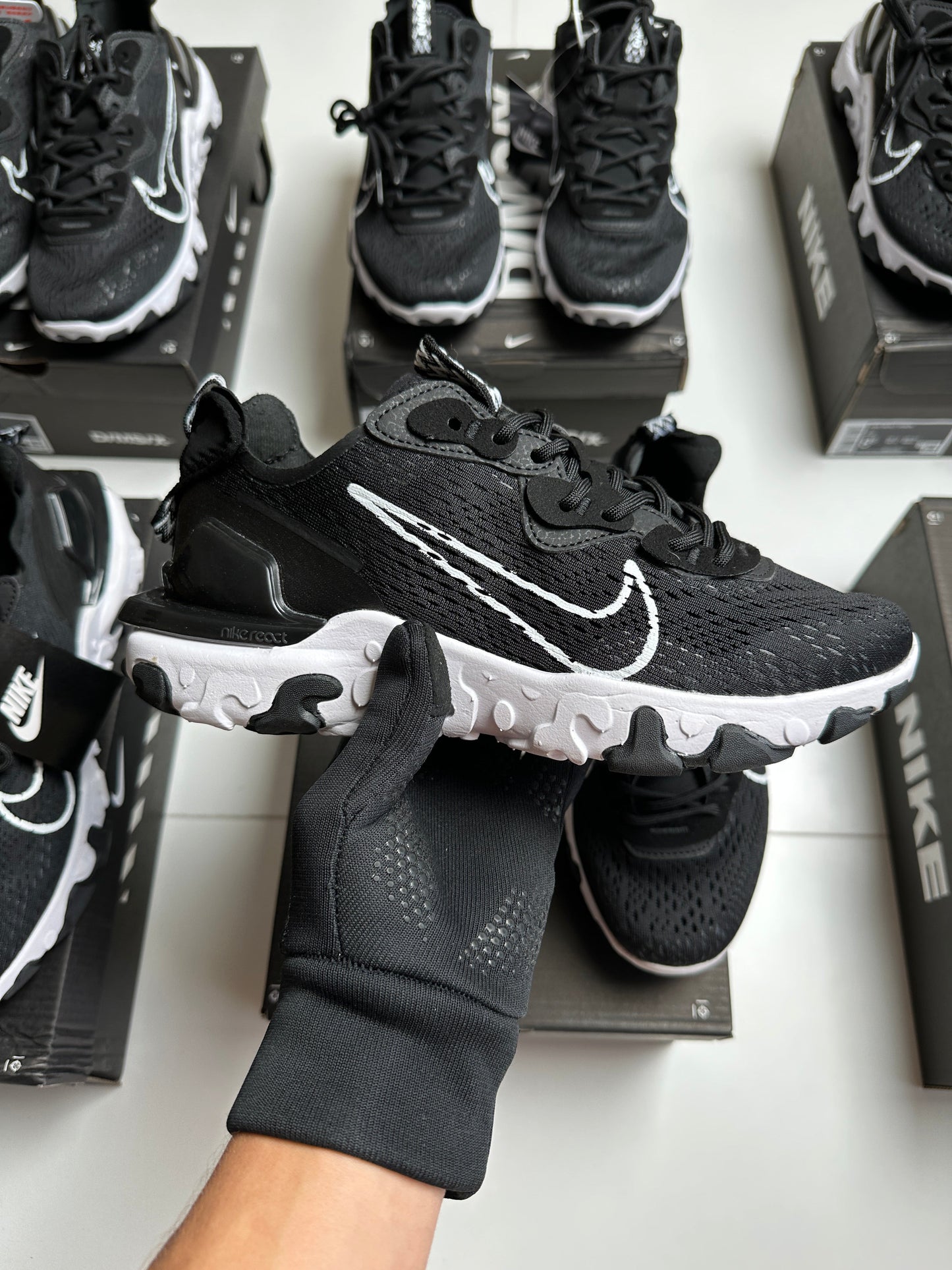 NIKE REACT VISION MX