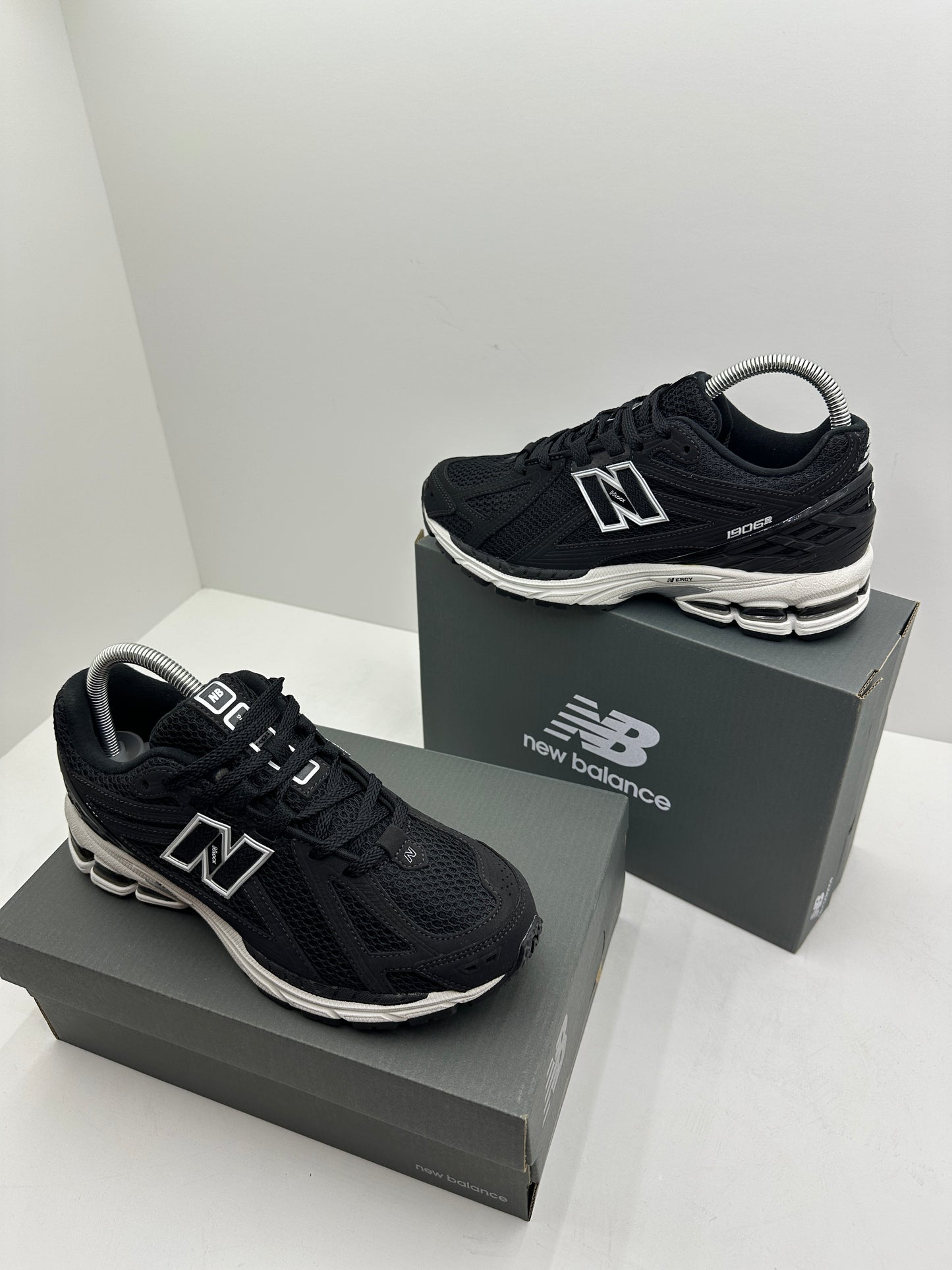 New Balance Black & White
