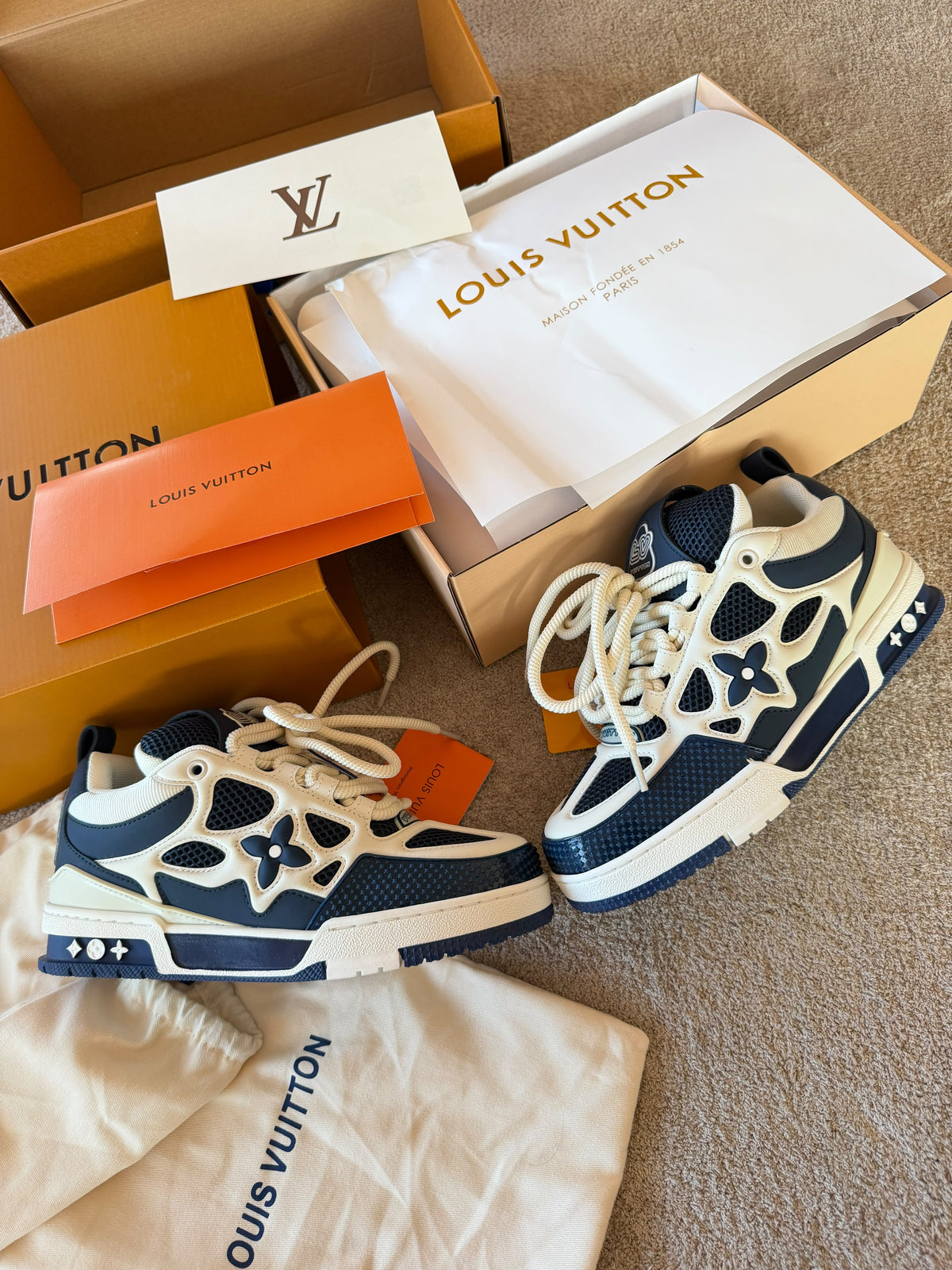 LOUIS VUITTON SKATE 🔥 MODELO NUEVO 🆕 HIGH COPY IDÉNTICO AL ORIGINAL ✅ LA MEJOR CALIDAD QUE HEMOS TRAÍDO ‼️ UNIDADES LIMITADAS 🥵