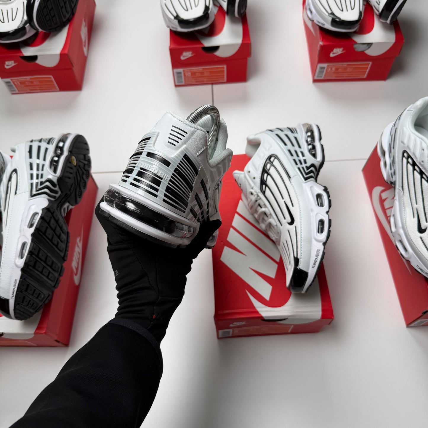 NIKE TUNED PLUS 3