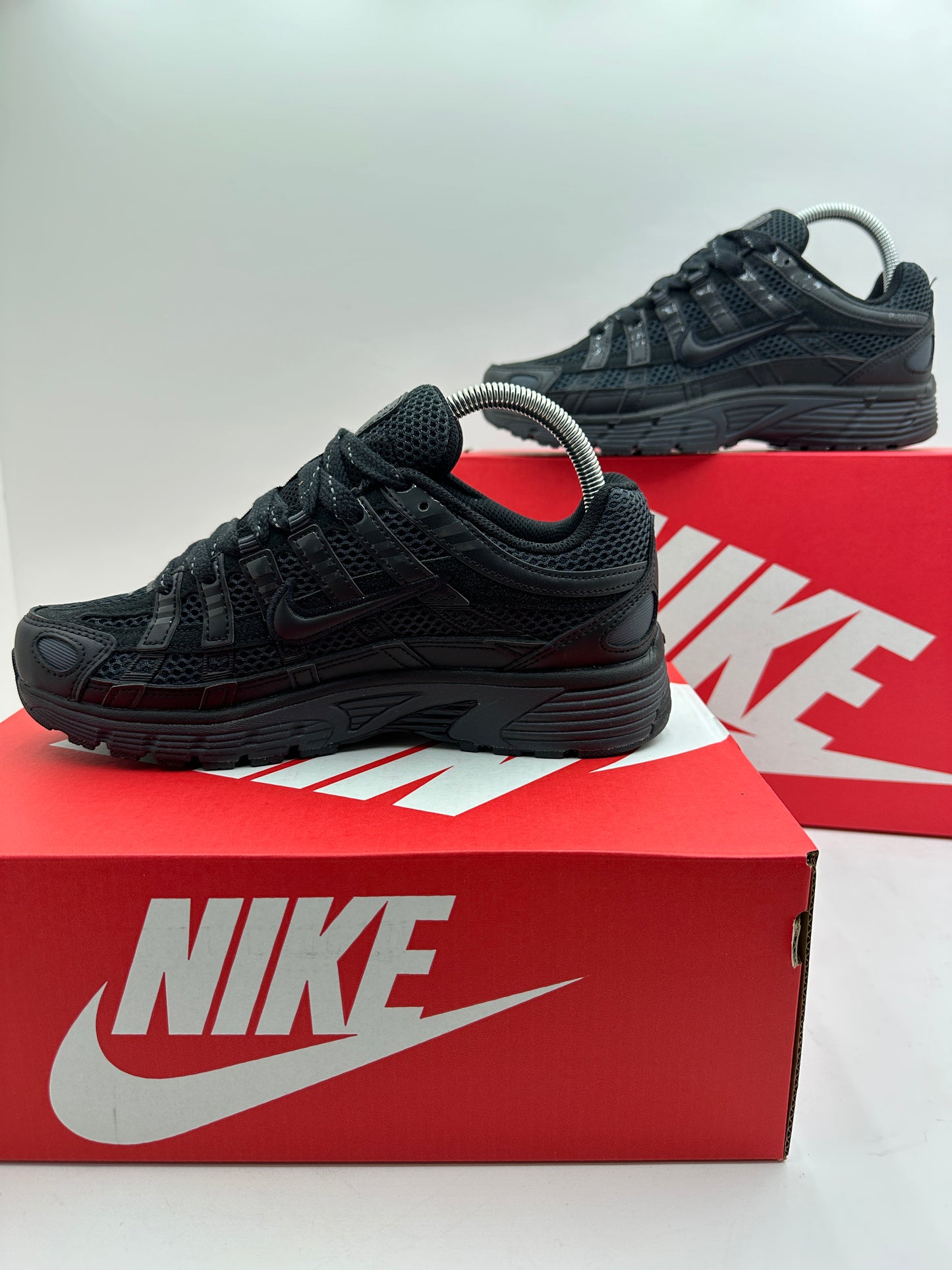 Zapatilla Nike P6000 All Black