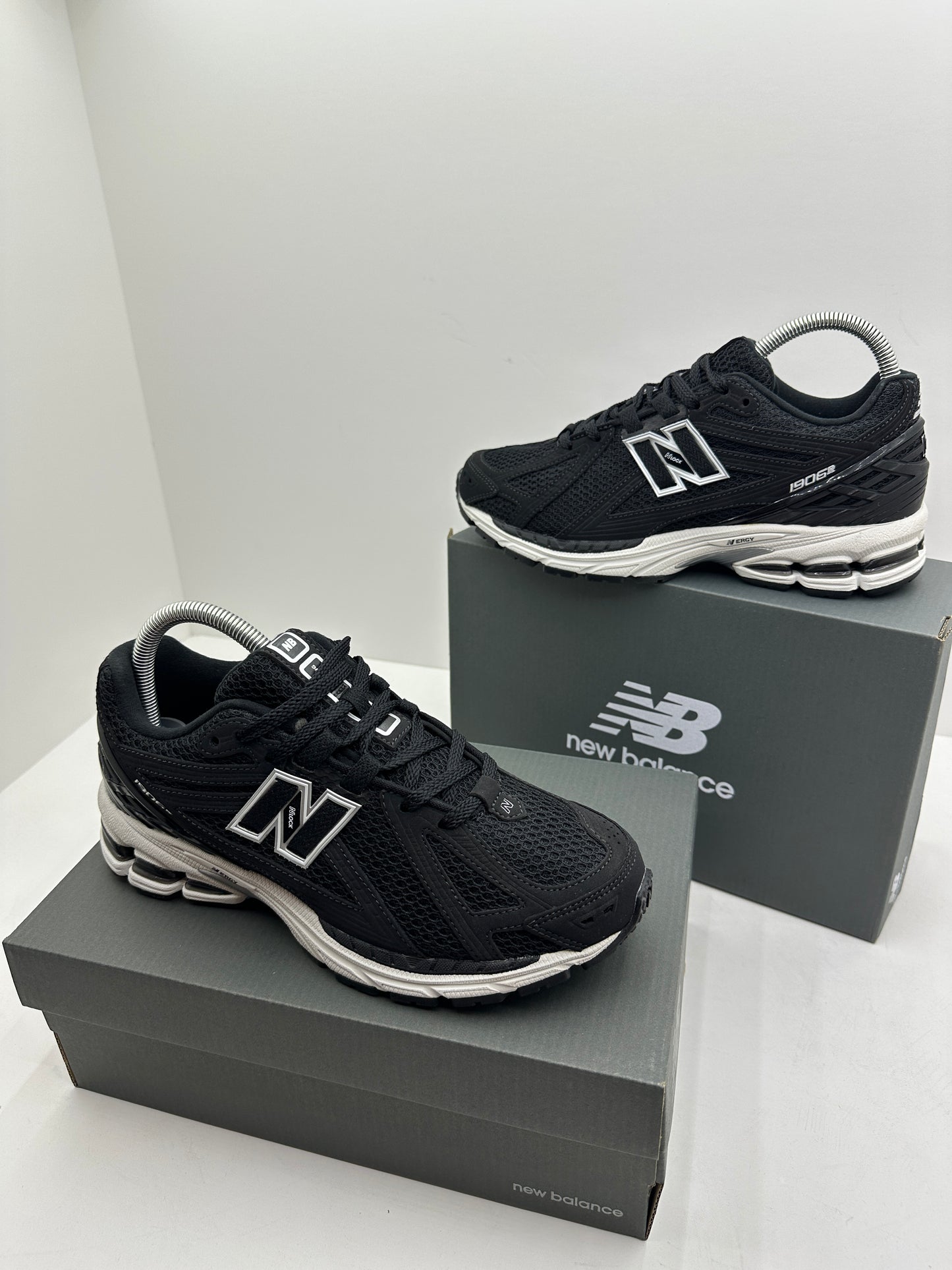 New Balance Black & White