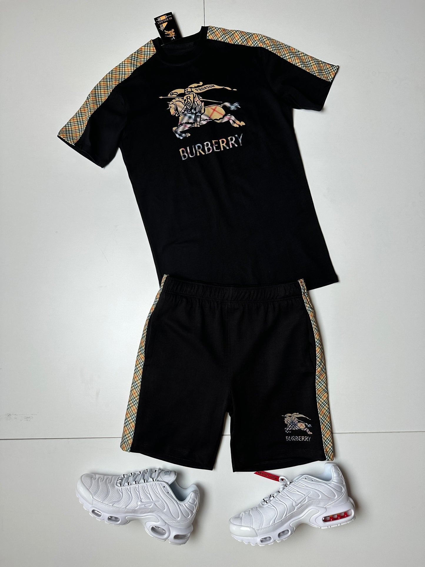 Pack Conjunto Burberry + Nike Tn