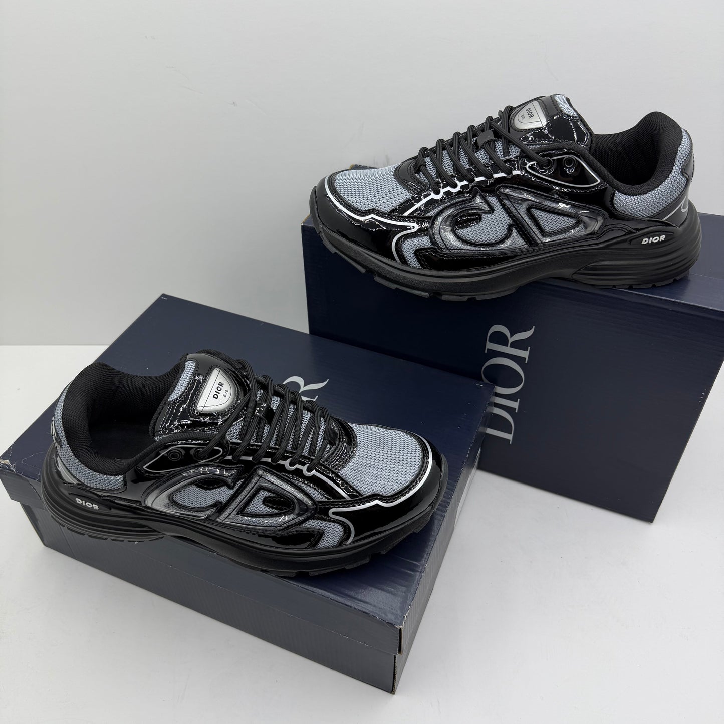 Dior B30
