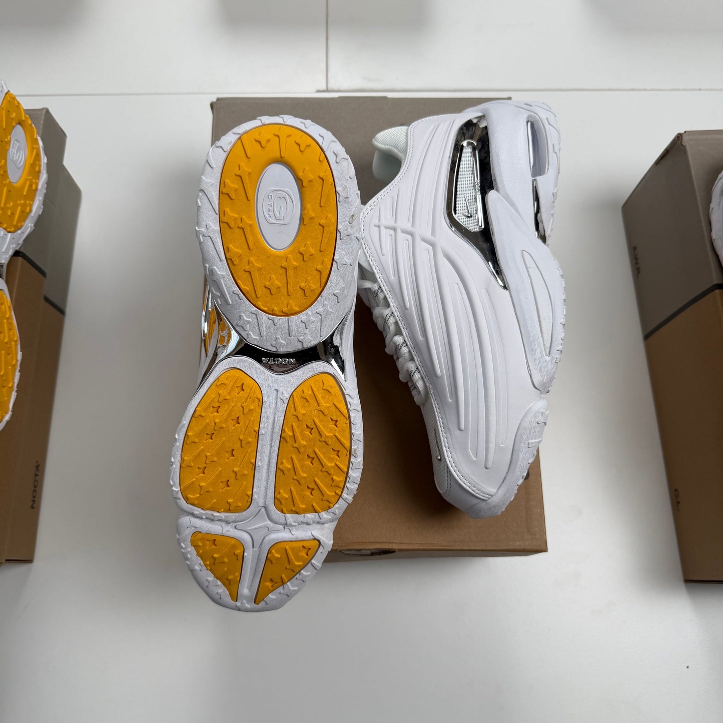 NIKE NOCTA HOT STEP ll