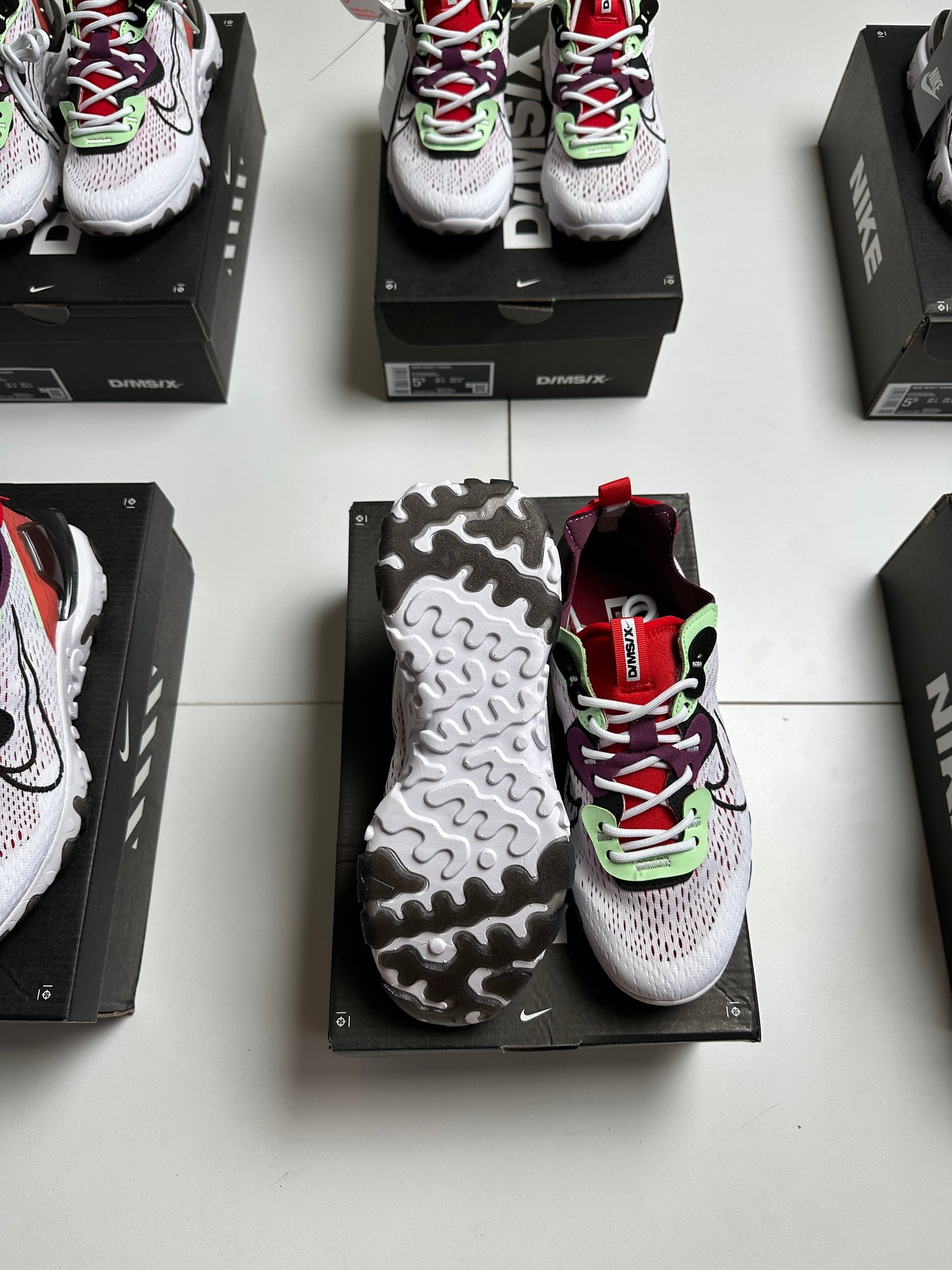 NIKE REACT VISION MX