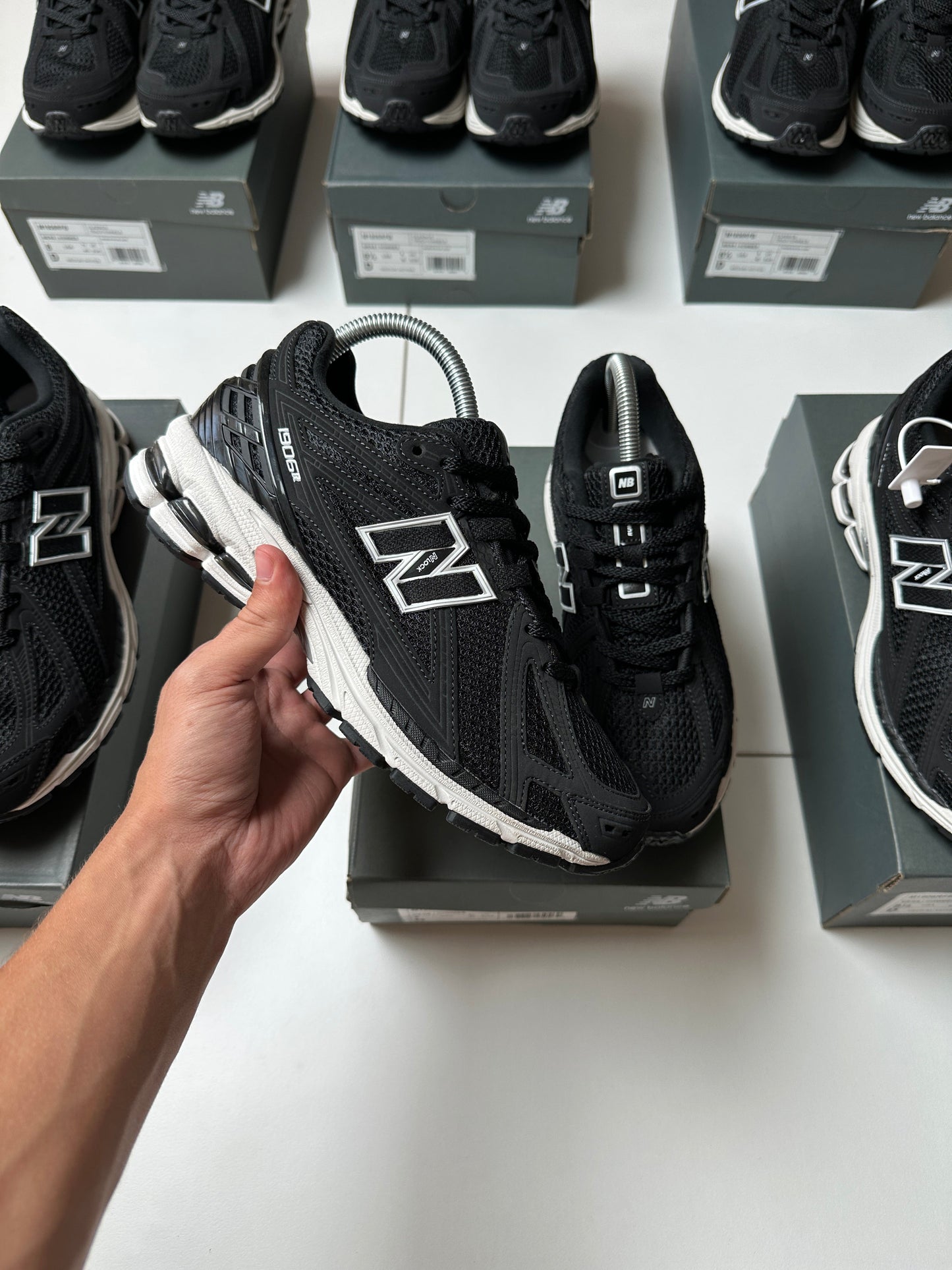 NEW BALANCE 1096R